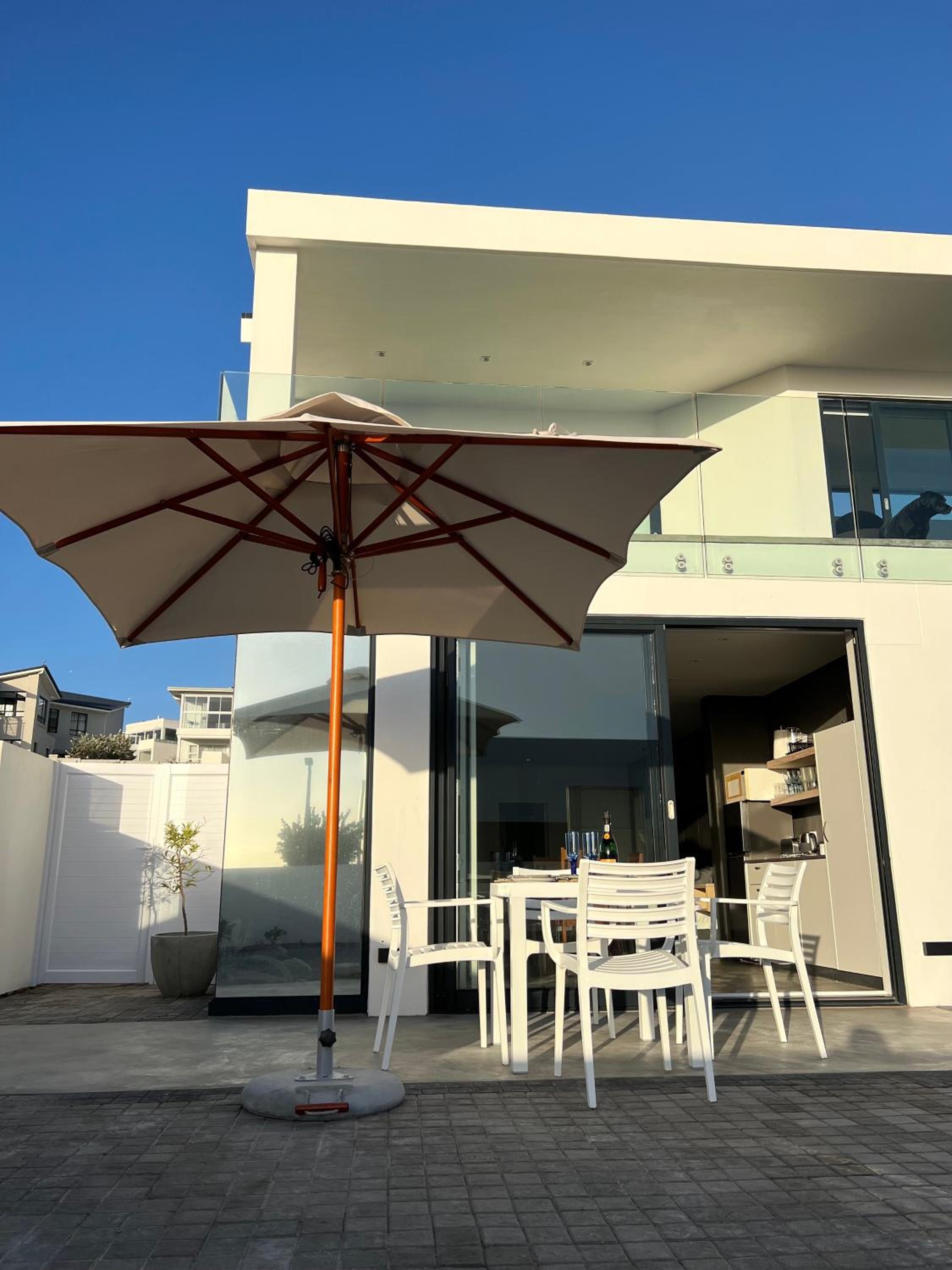 Flip Flops Villa