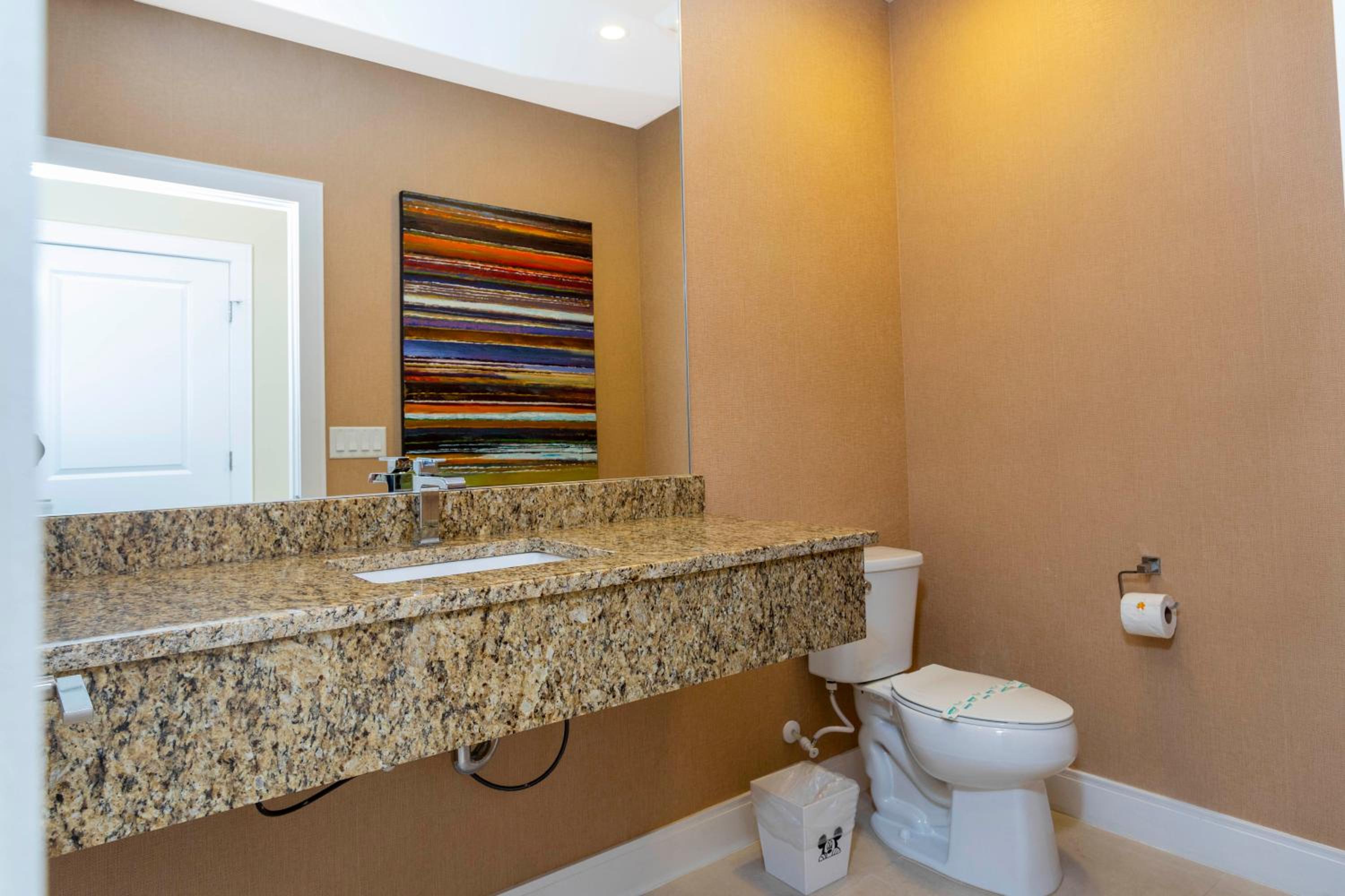 Stunning 4 Bd Close To Disney @ Magic Village 3247