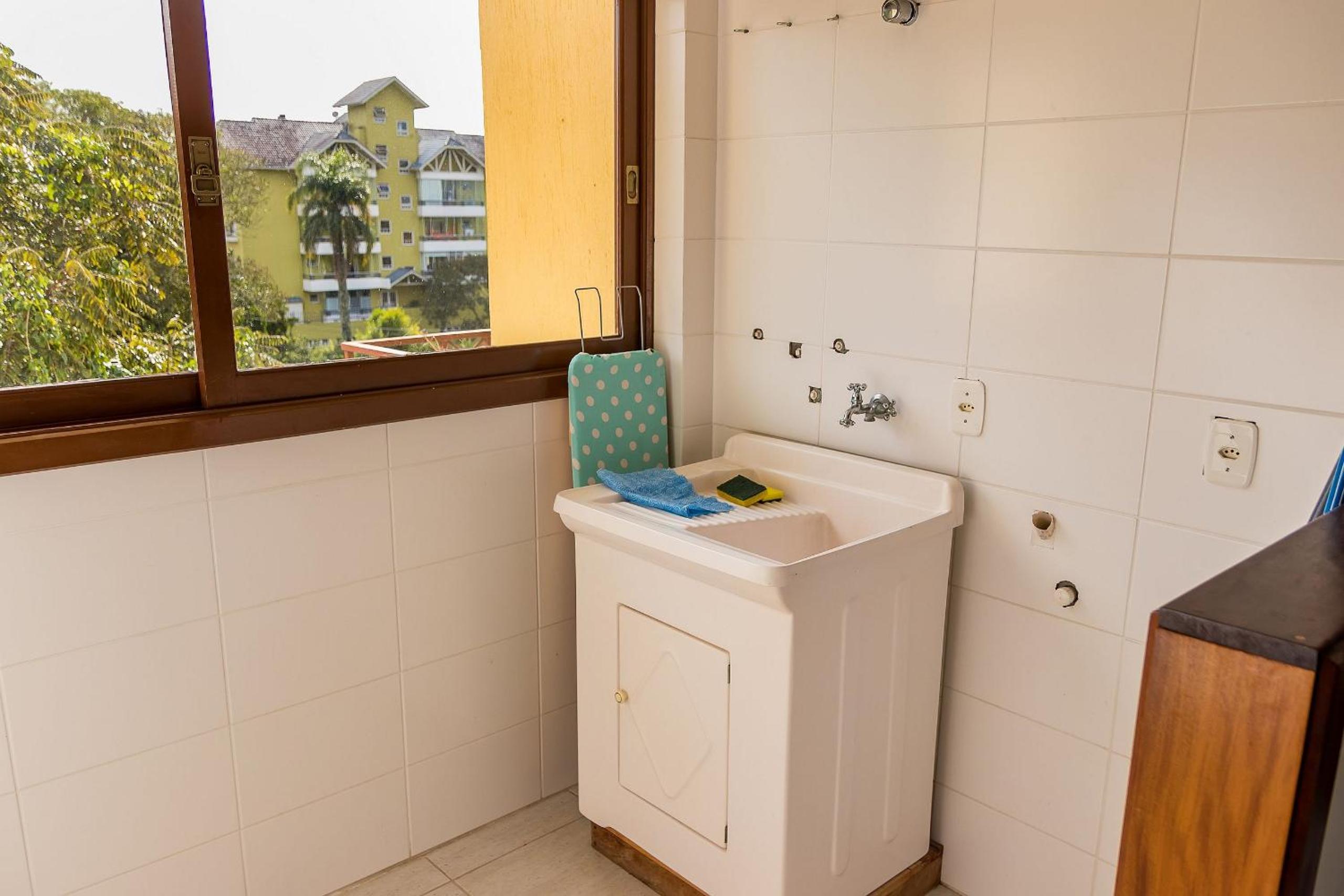 Condomínio Familiar - Aptos Novos e Completos