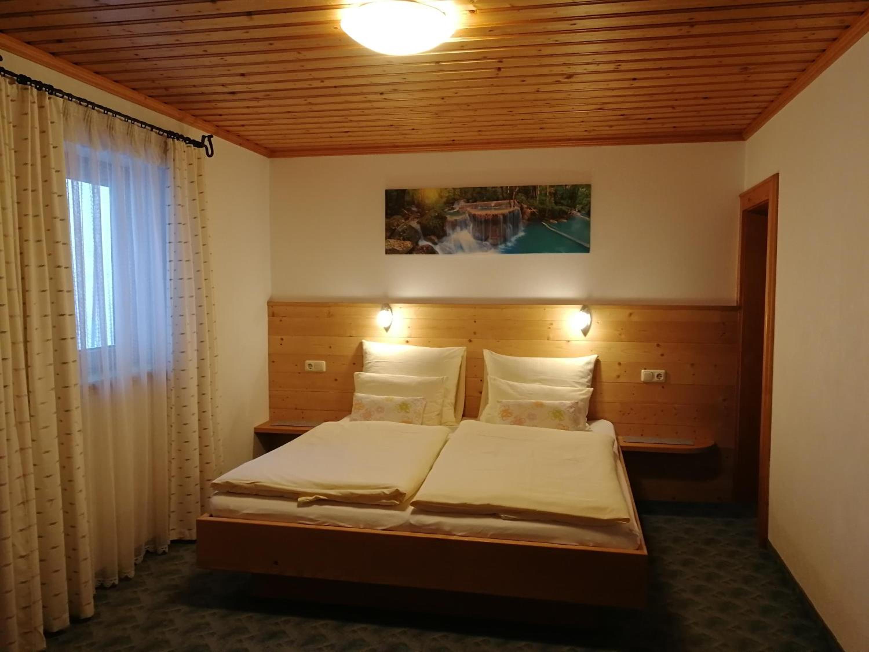 Ferienwohnung Ehrensberger