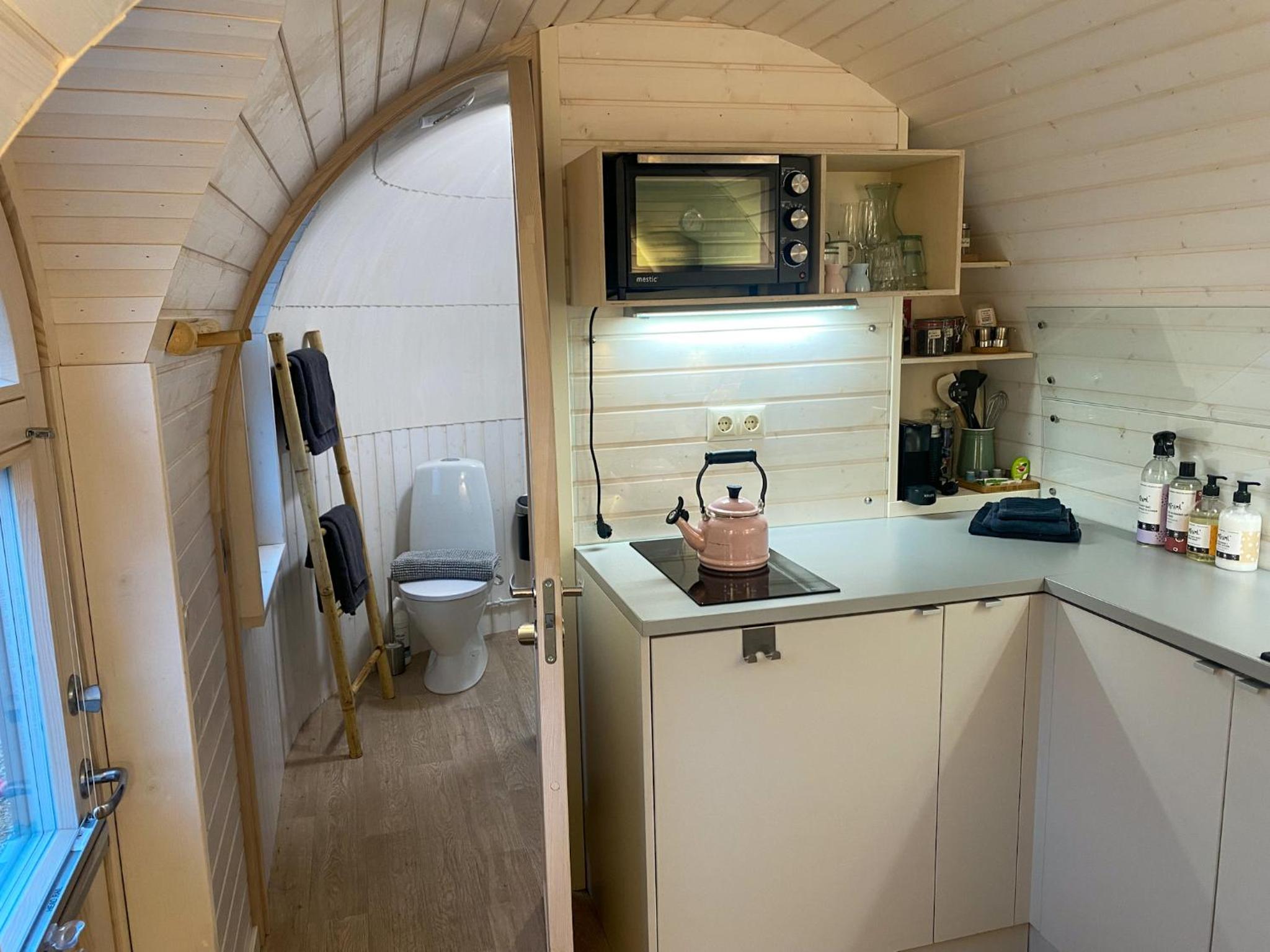 Bed & Wellness Pigs and Pillows with private hottub and sauna and tandembike rental included in price near Amsterdam