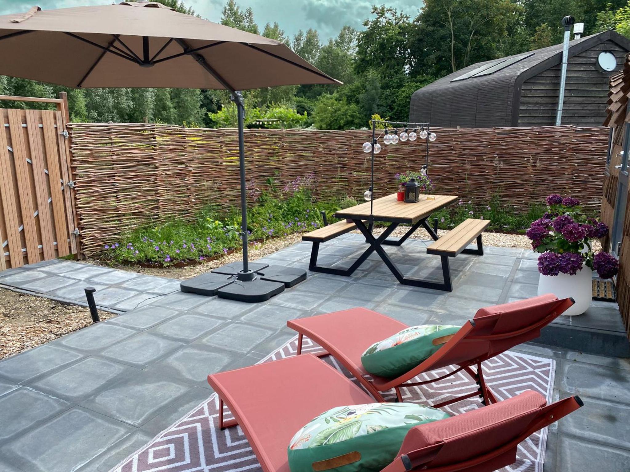 Bed & Wellness Pigs and Pillows with private hottub and sauna and tandembike rental included in price near Amsterdam