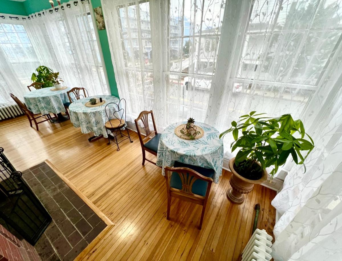 Atlantic House Bed & Breakfast