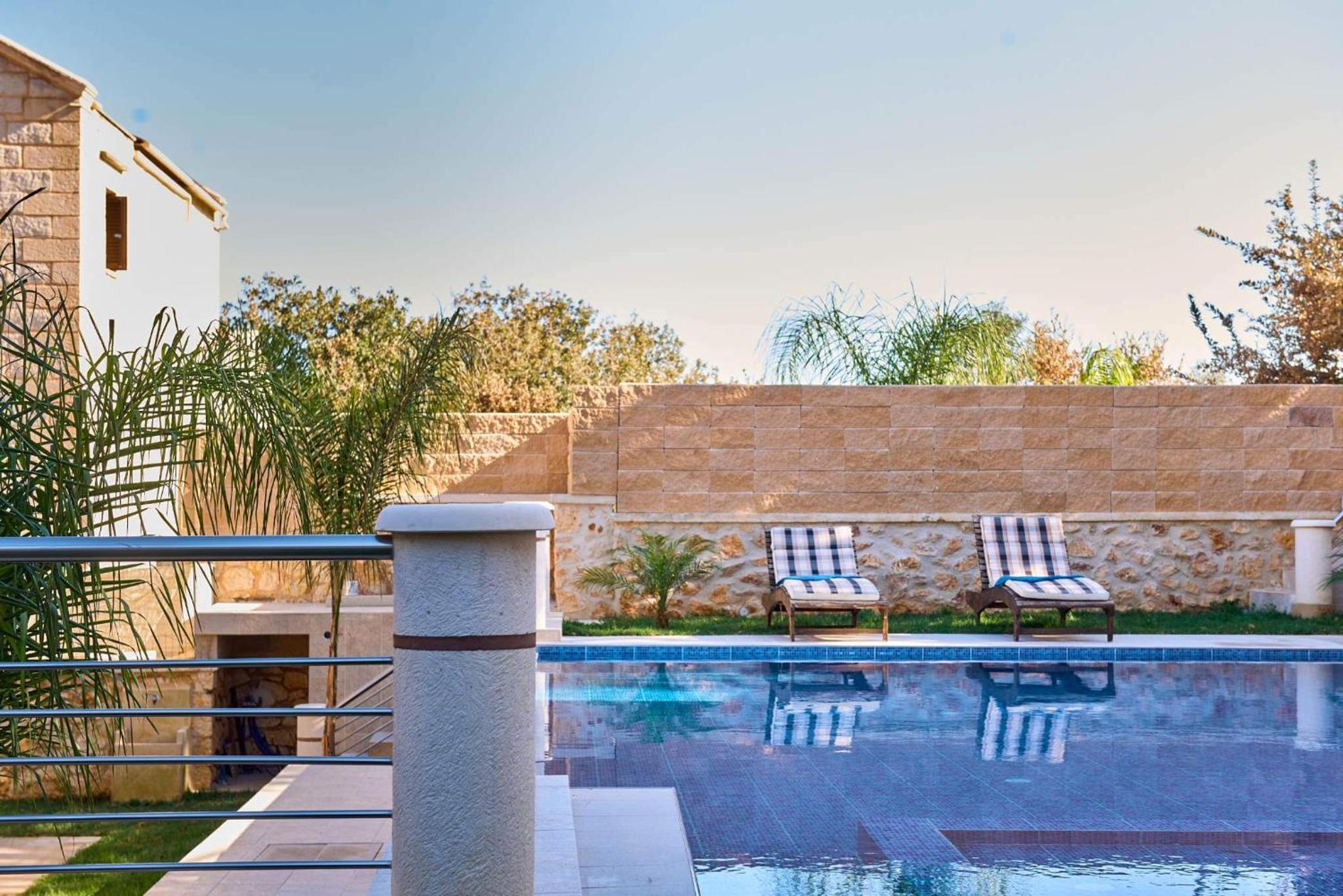 Sunaktis luxury villa