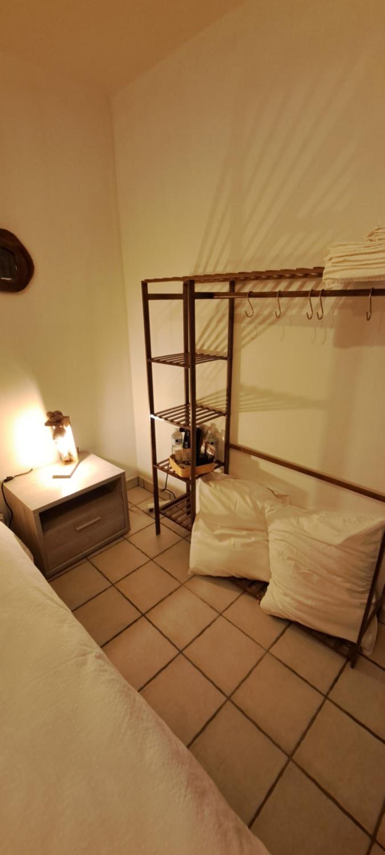 Auberge Chez Dikke Vriend, Chambres et taverne