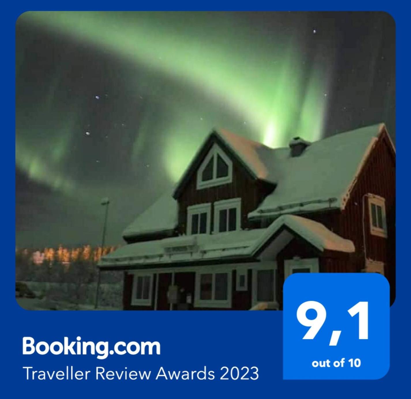 Arctic Colors Northern Lights Apartments view 2