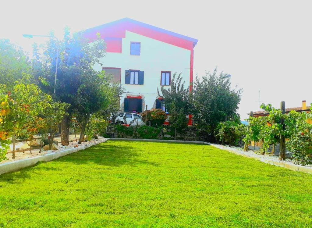 le Rose di santina view 2