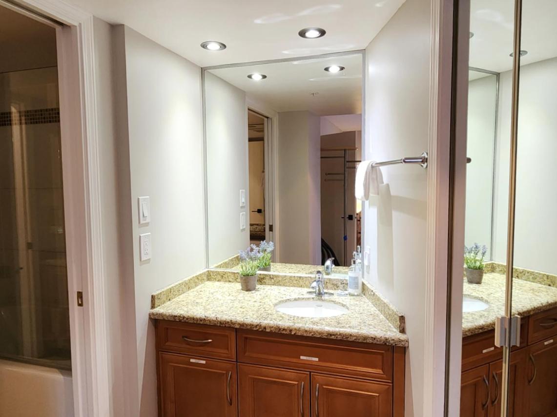 1BR in Marquise, Dog Friendly, Close to Ski Hill, Pool, Sauna, Hot Tub, Fitness Suite, AC