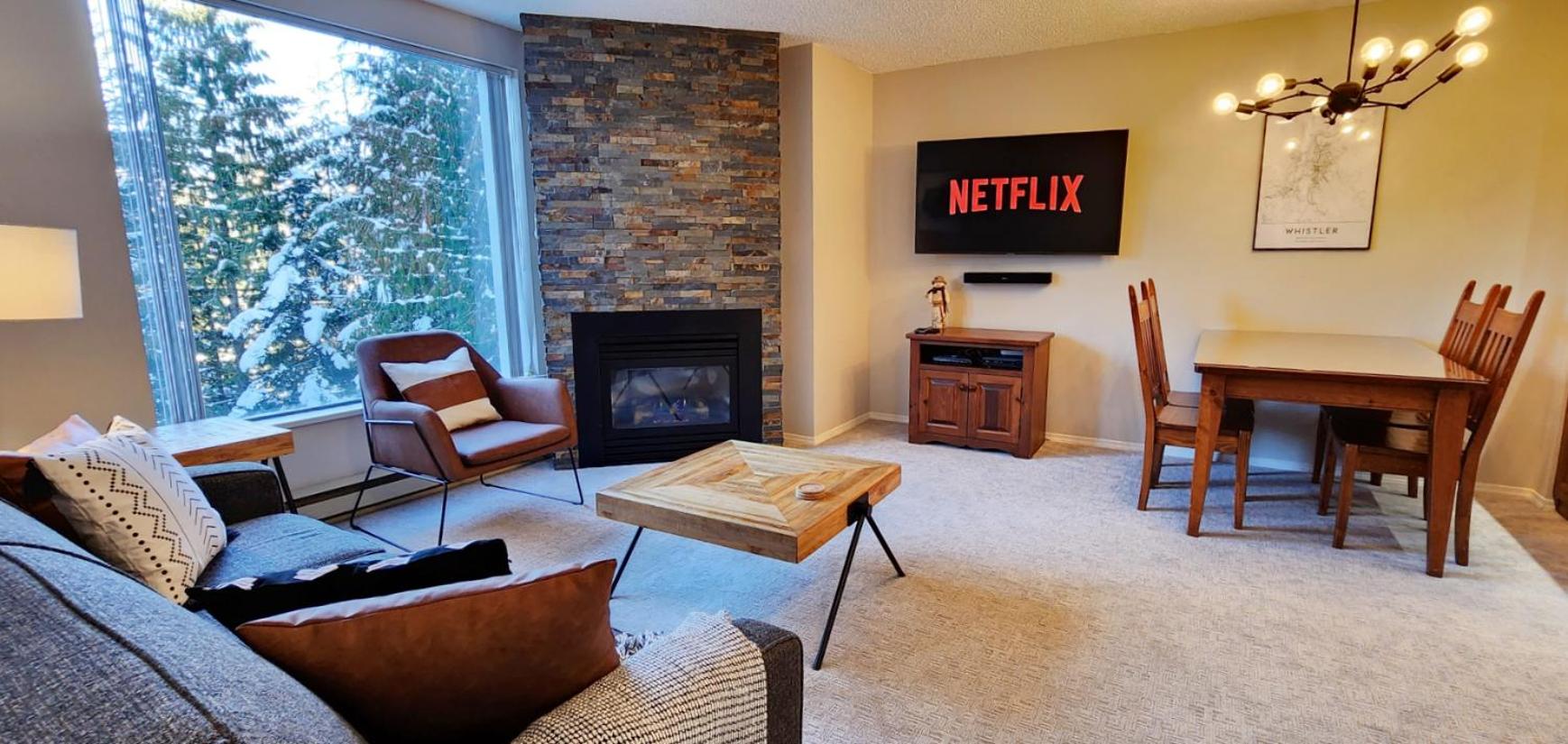 1BR in Marquise, Dog Friendly, Close to Ski Hill, Pool, Sauna, Hot Tub, Fitness Suite, AC