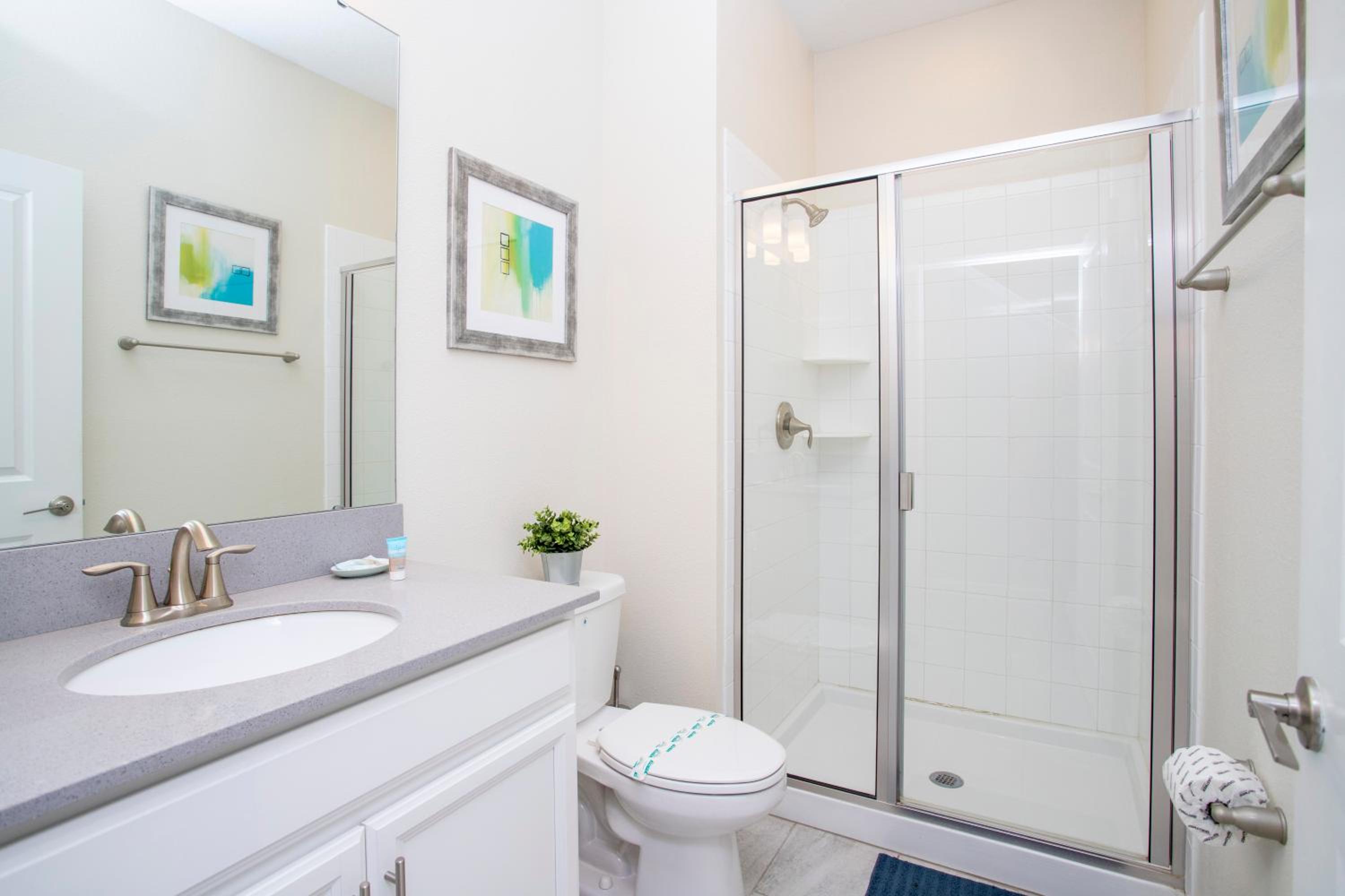 Ravishing Four Bd w/ Pool Close to Disney 4947