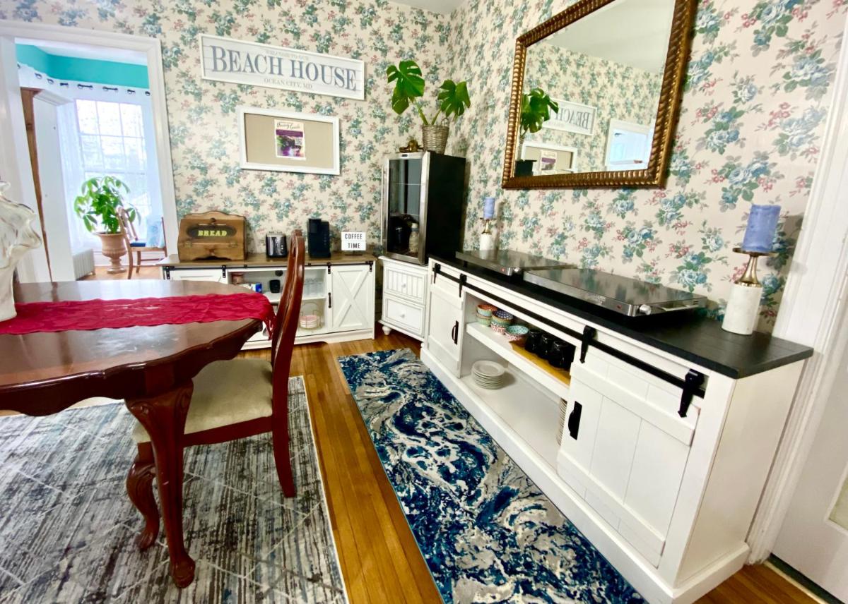 Atlantic House Bed & Breakfast