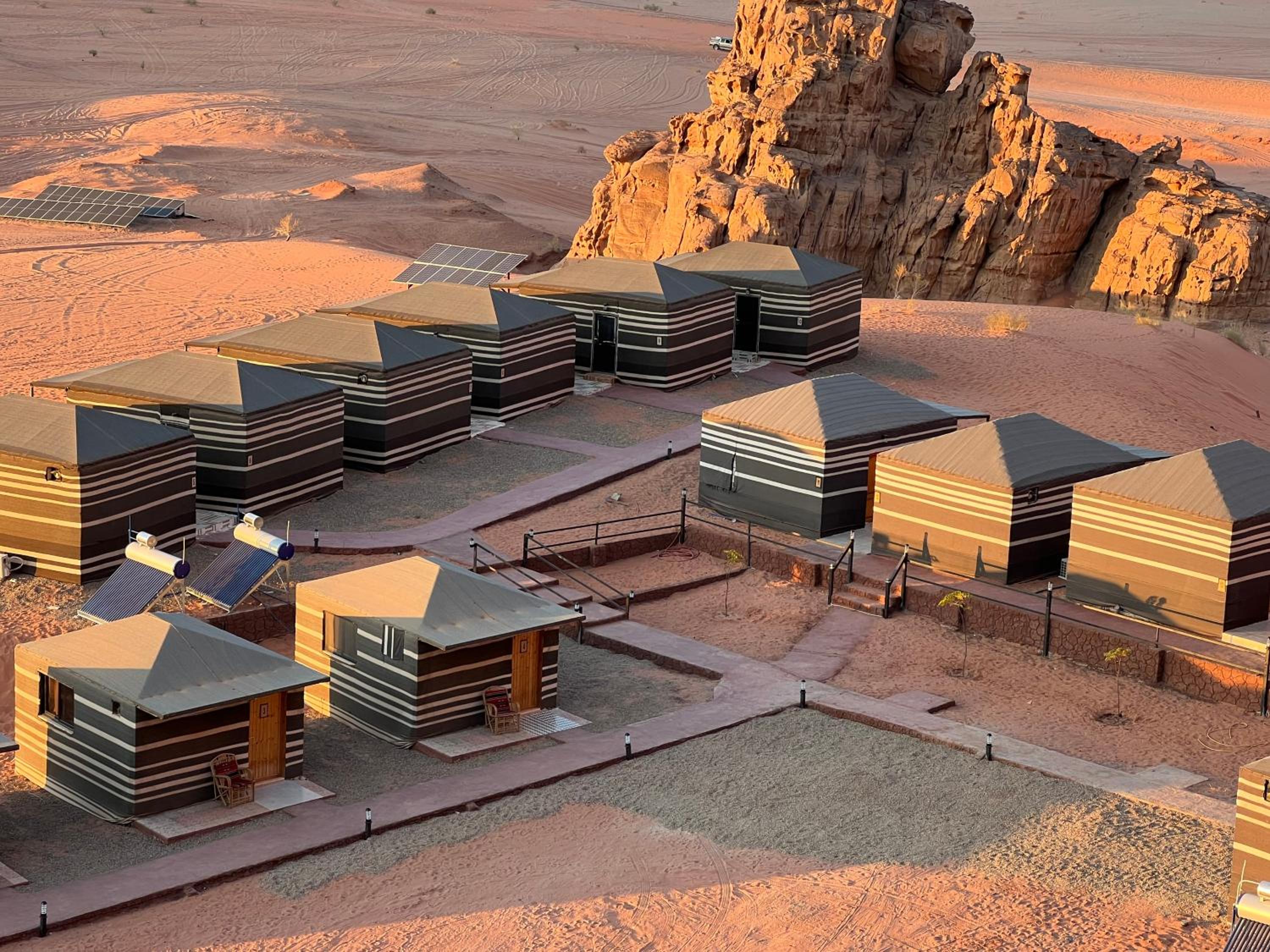 Wadi rum eagle Luxury camp