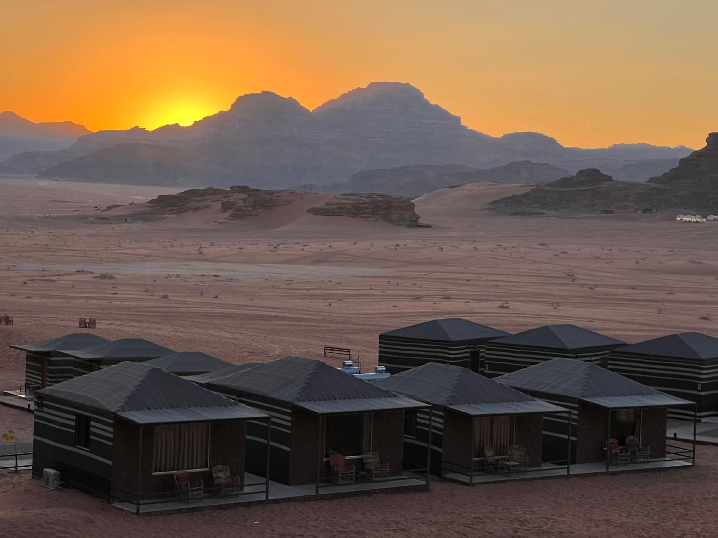 Wadi rum eagle Luxury camp