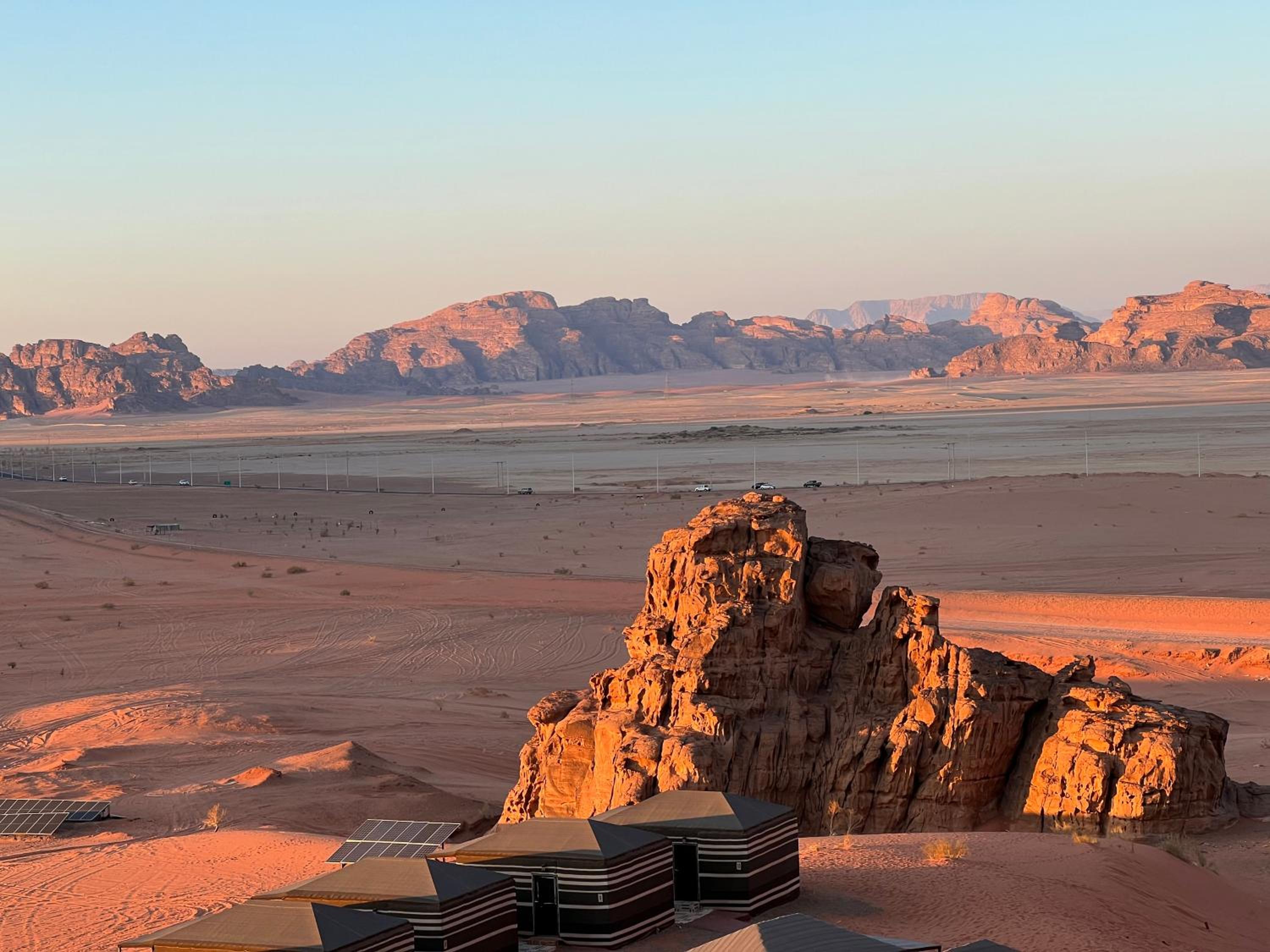 Wadi rum eagle Luxury camp