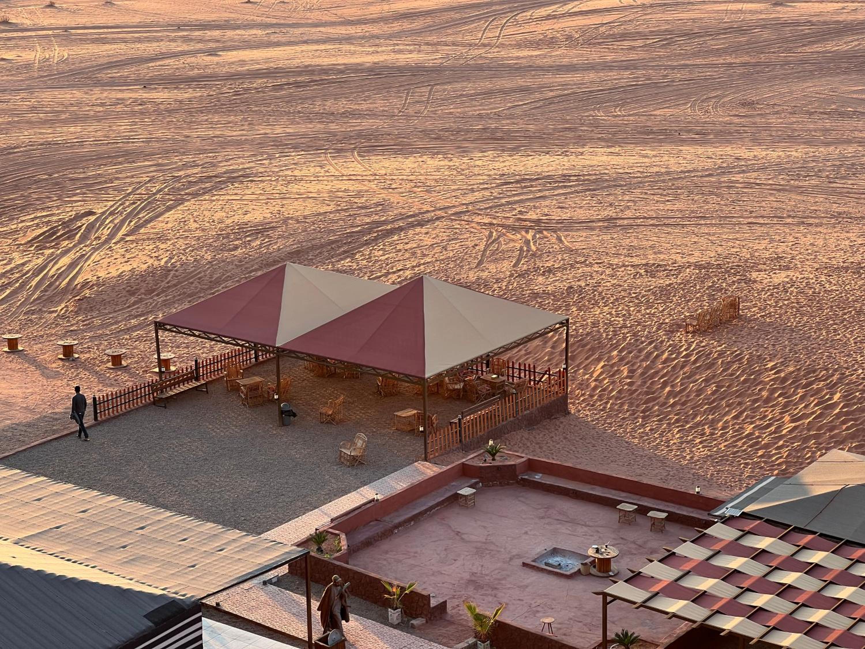 Wadi rum eagle Luxury camp