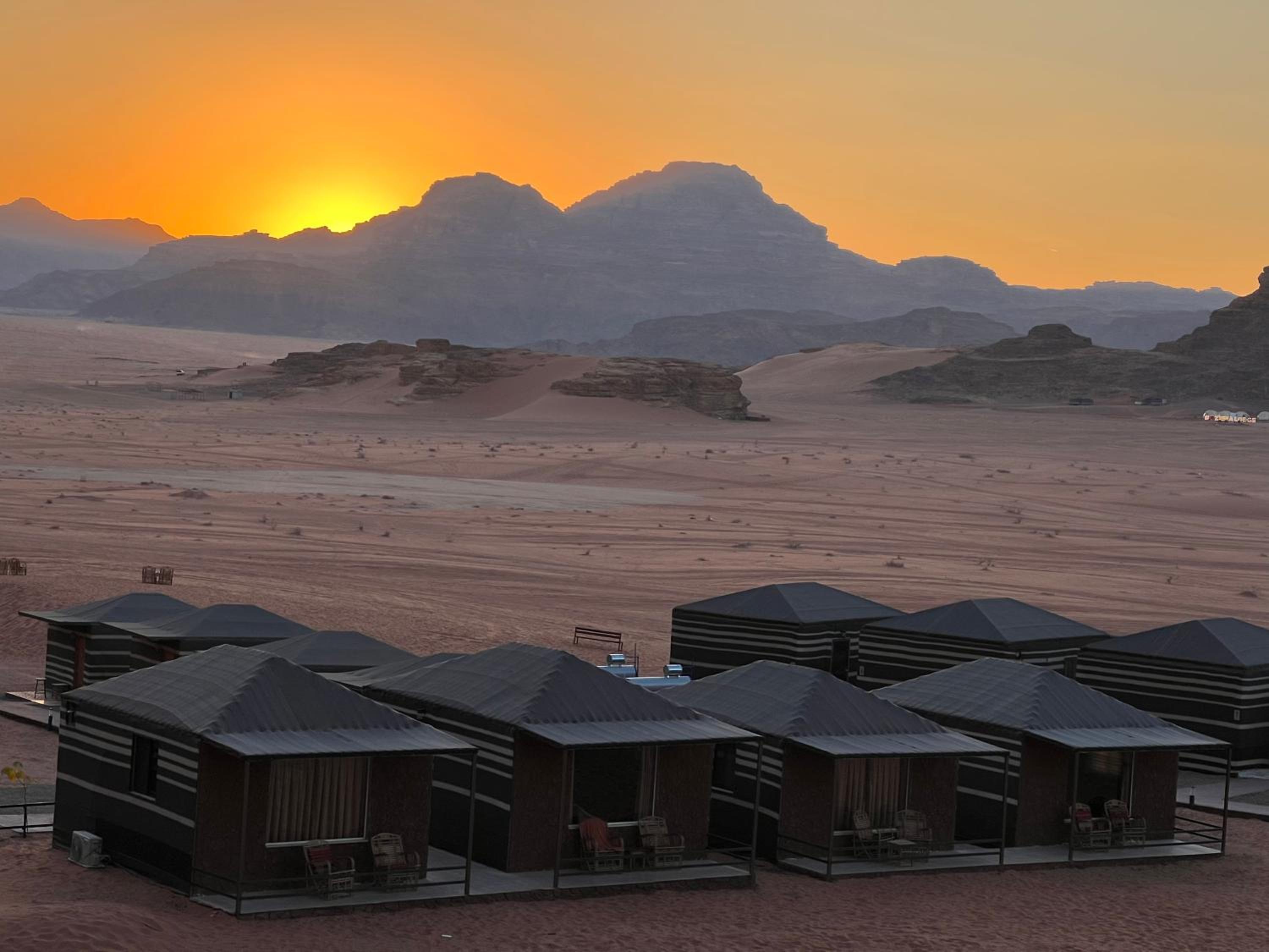 Wadi rum eagle Luxury camp