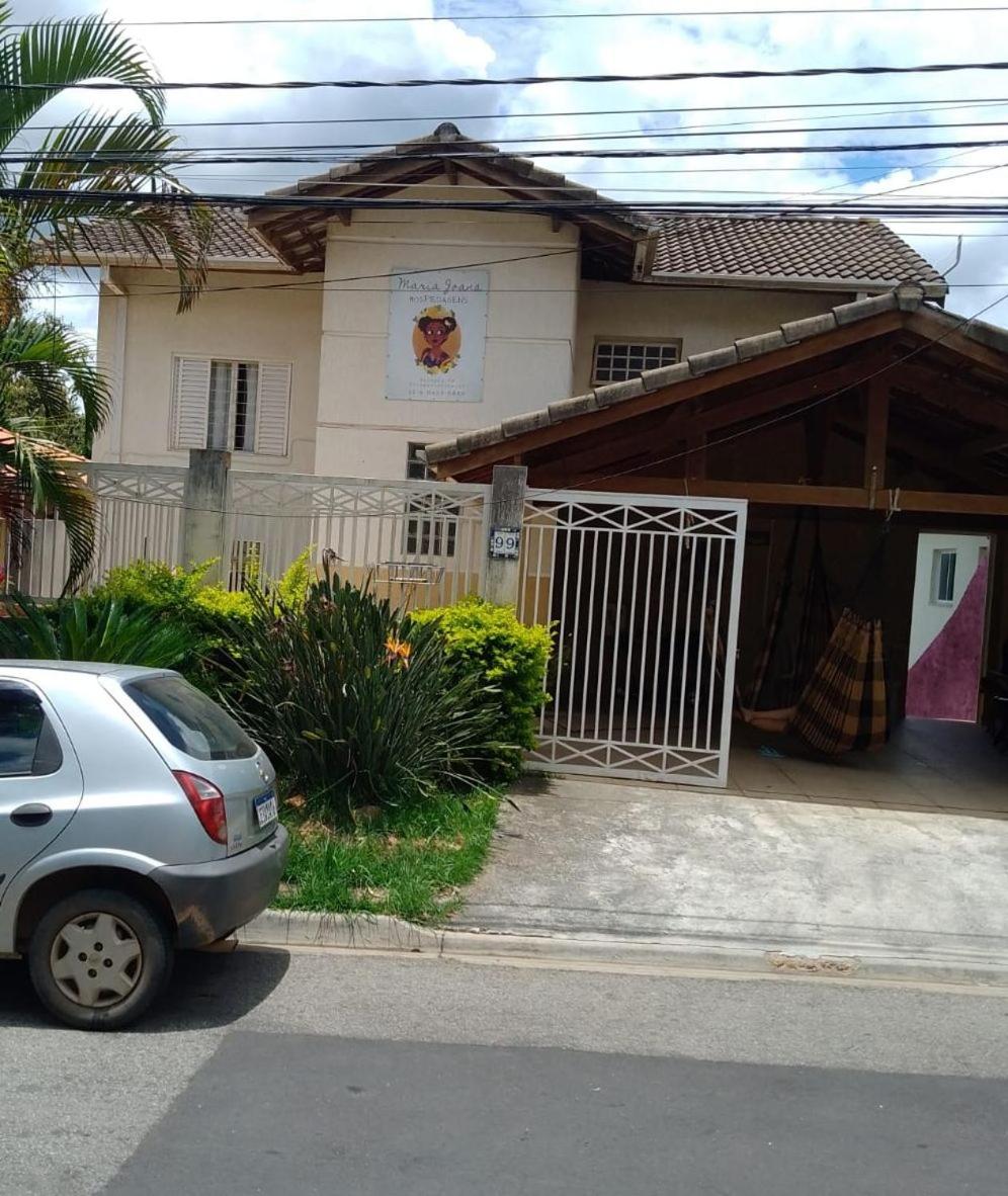 Hospedagem Maria Joana