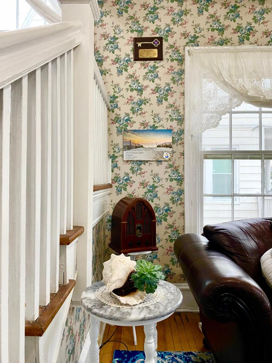 Atlantic House Bed & Breakfast