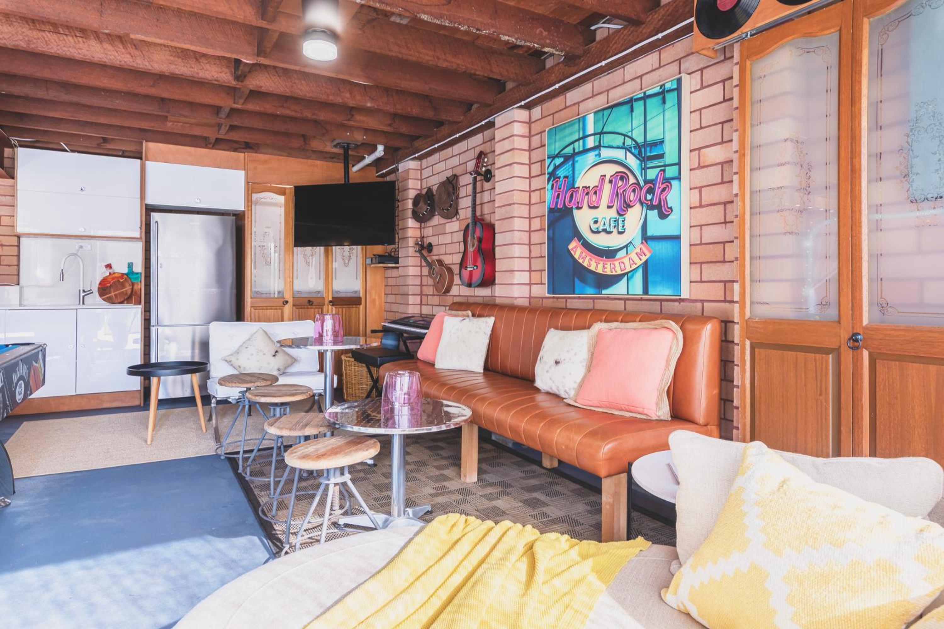Cool Change Accommodation And Venue Hire