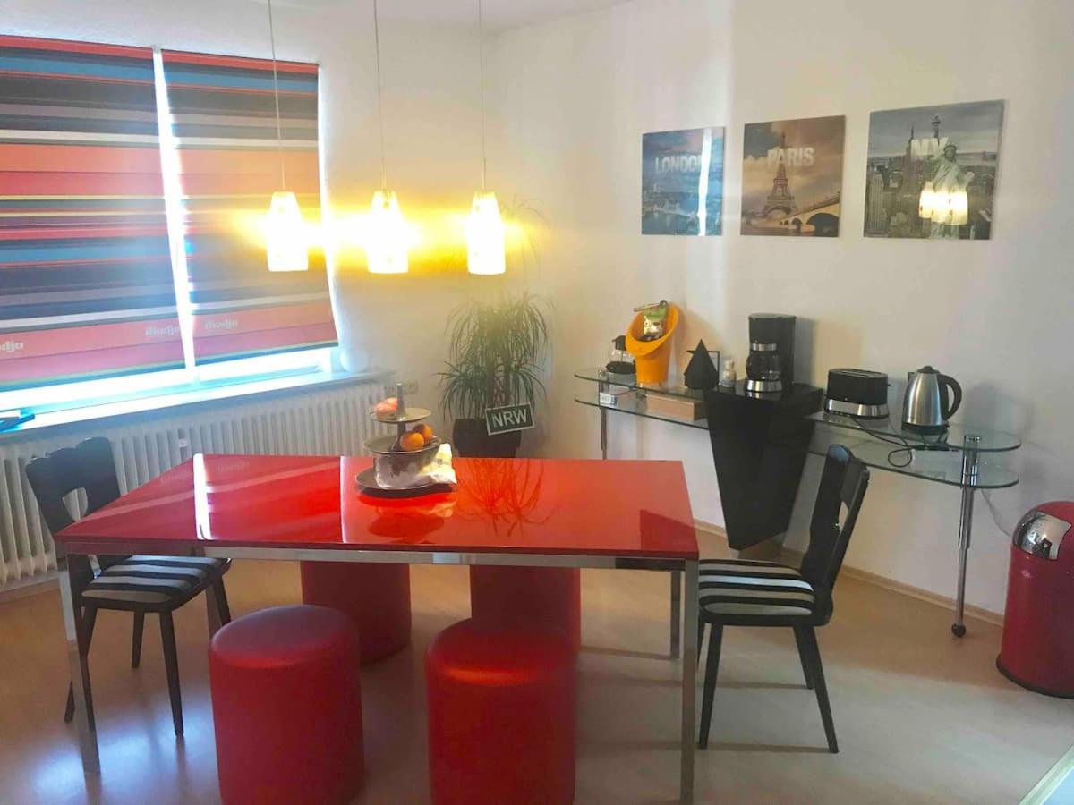 schöne große Wohnung 2 Schlafzimmer bis 6 Pax nähe Stadion Signal Iduna