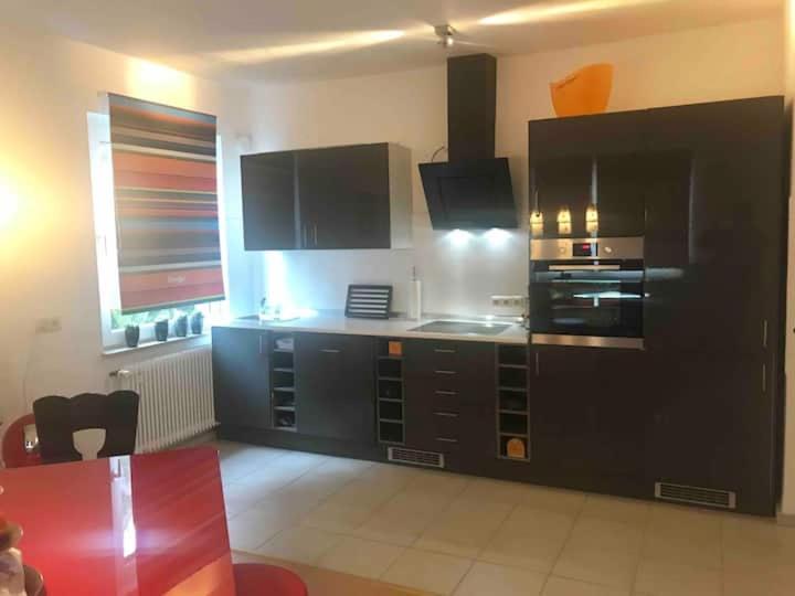 schöne große Wohnung 2 Schlafzimmer bis 6 Pax nähe Stadion Signal Iduna