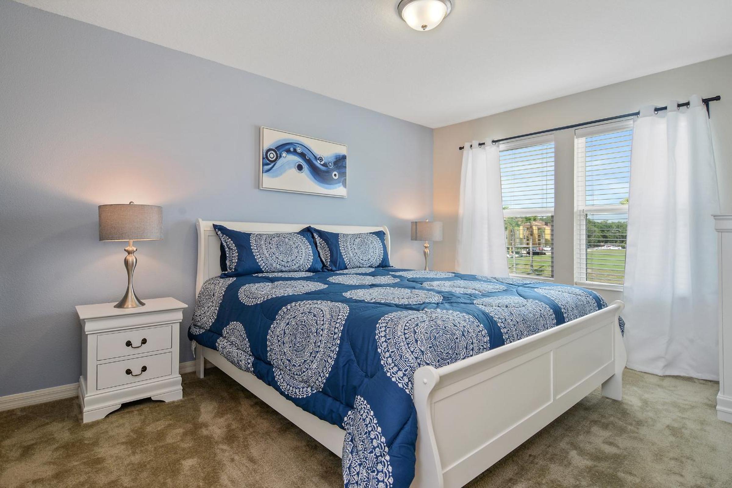 Family Friendly Four Bedrooms 5145