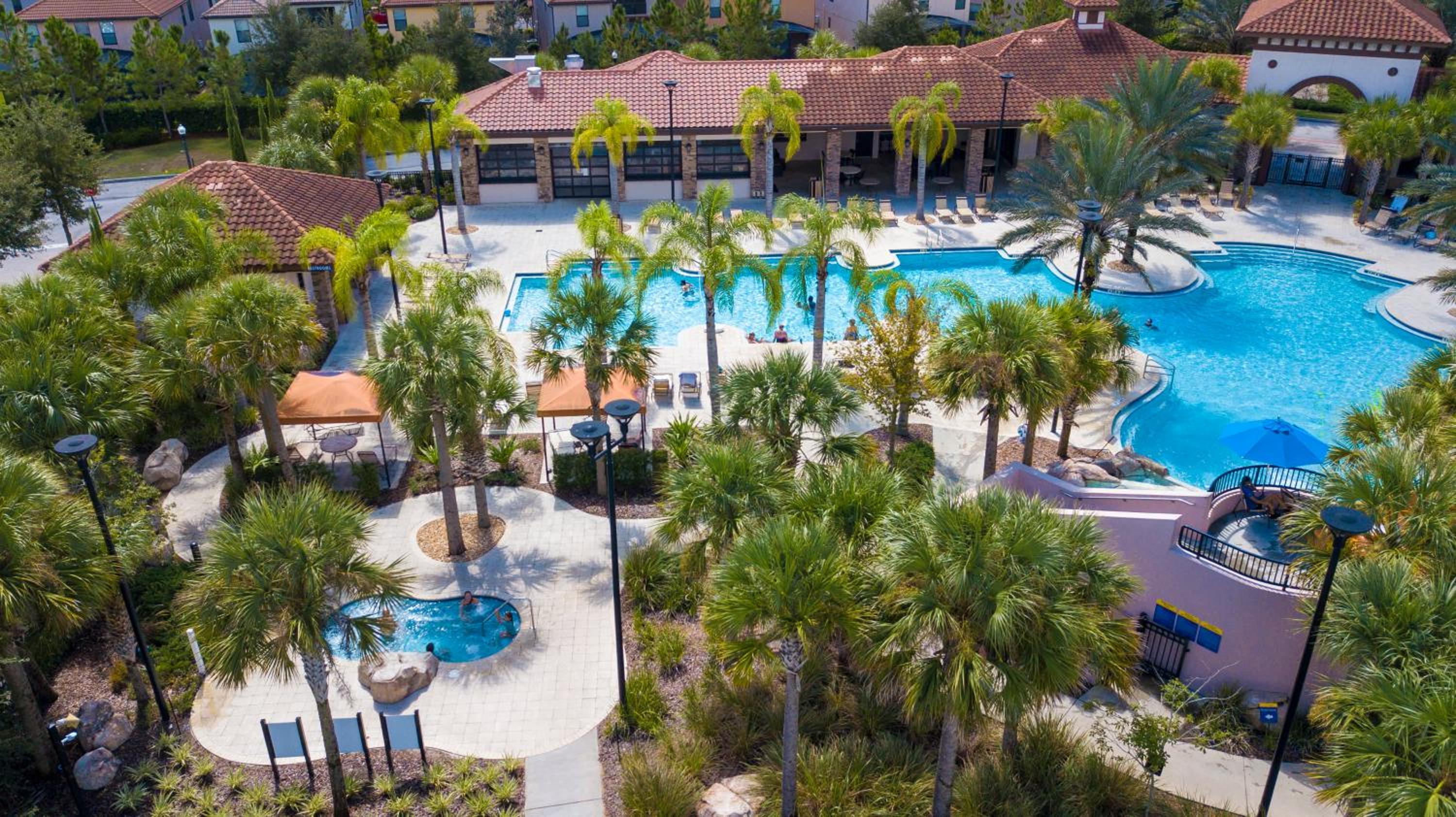 Gorgeous 5 Bd w/ Pool Close to Disney 6071
