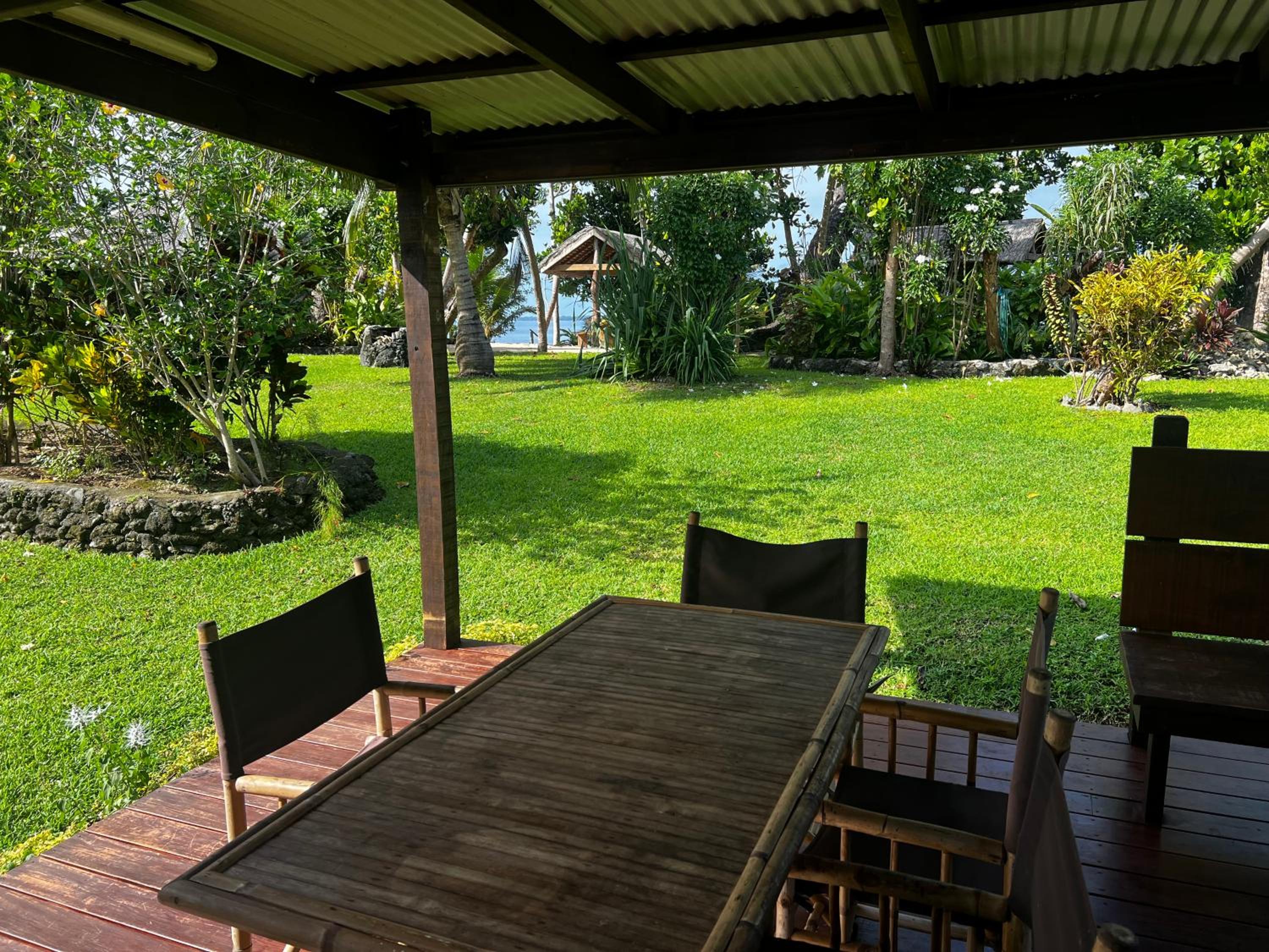 Island View Cottages