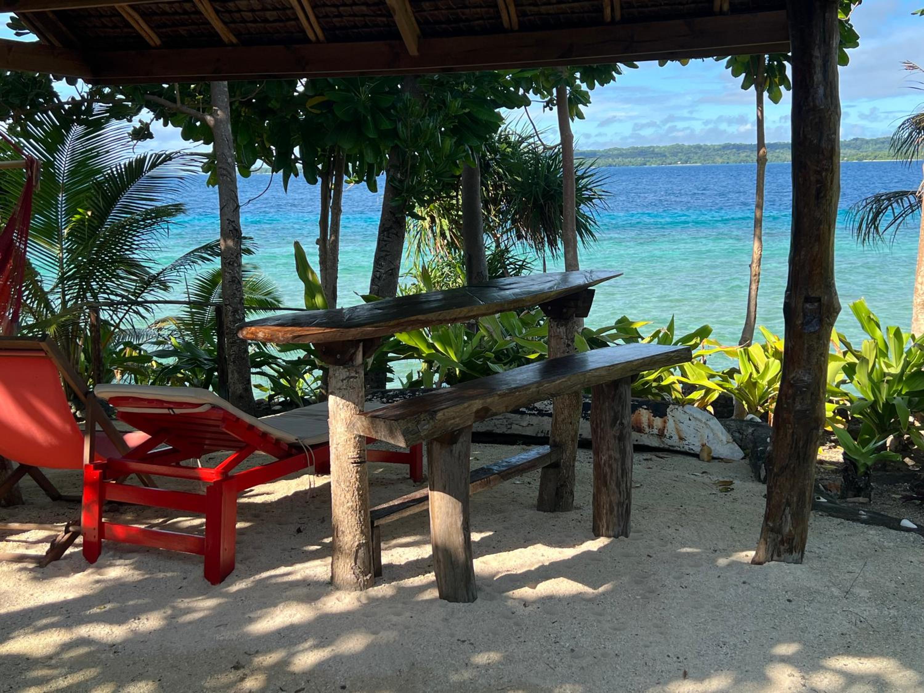Island View Cottages