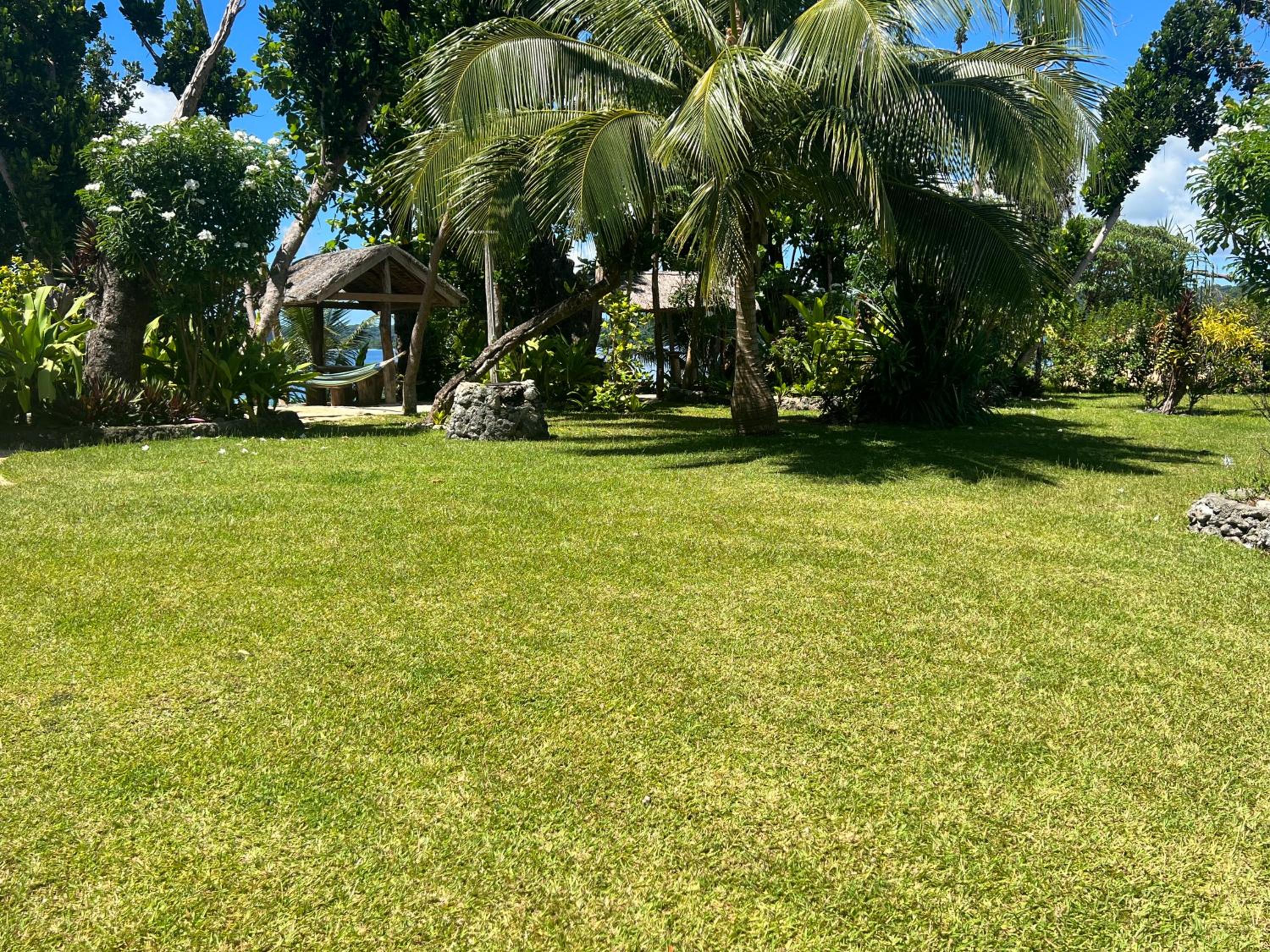 Island View Cottages