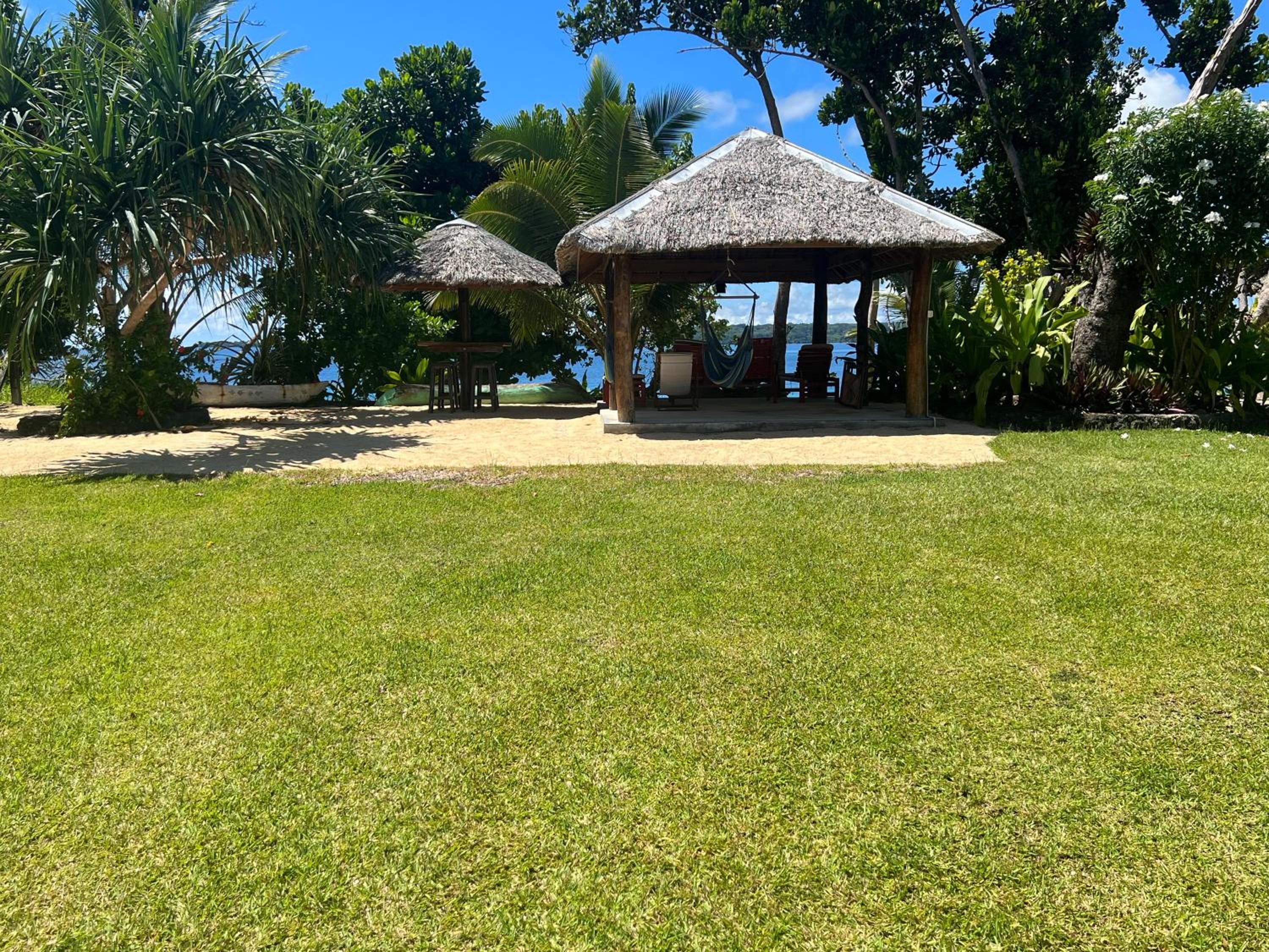 Island View Cottages