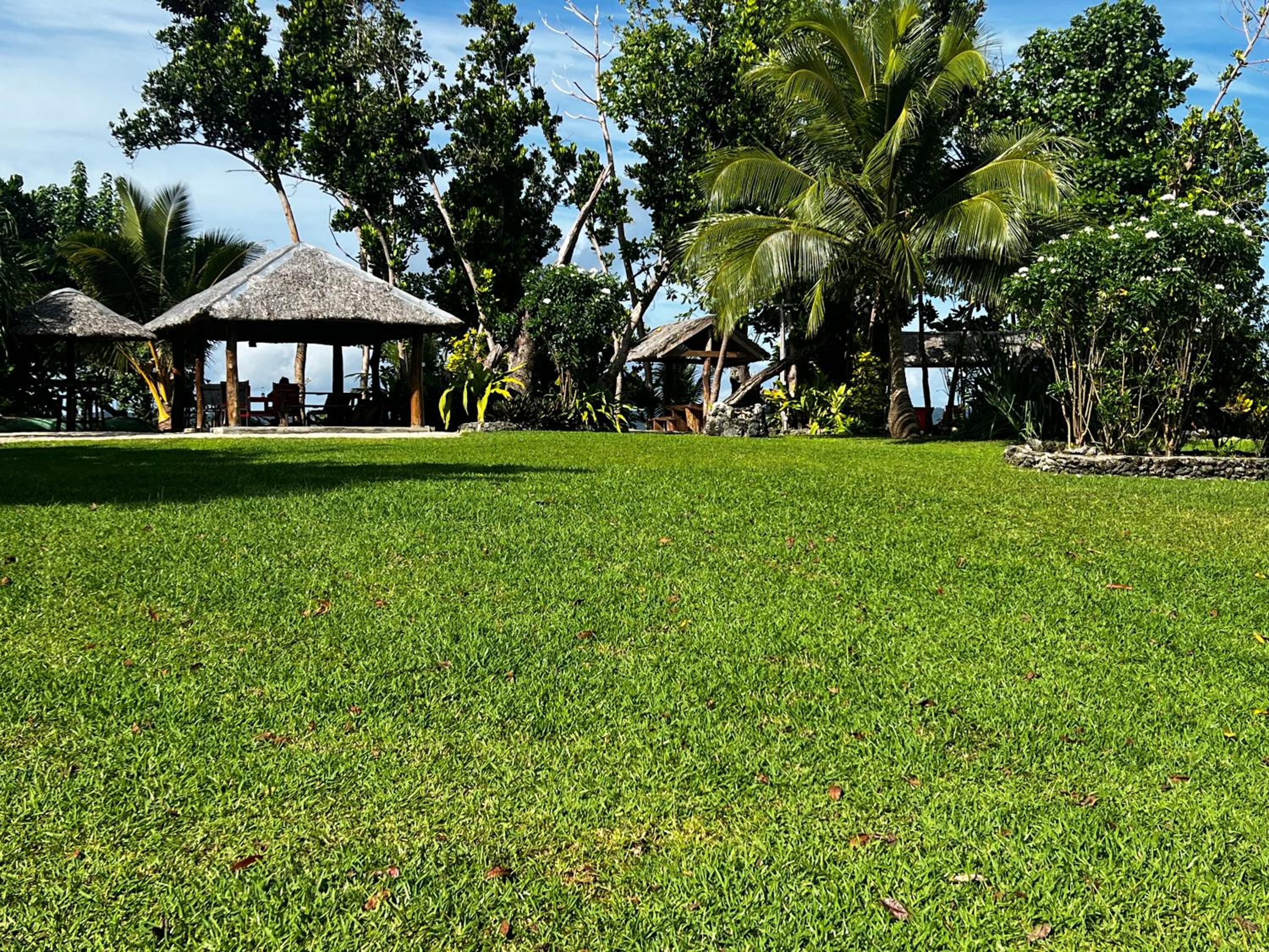 Island View Cottages