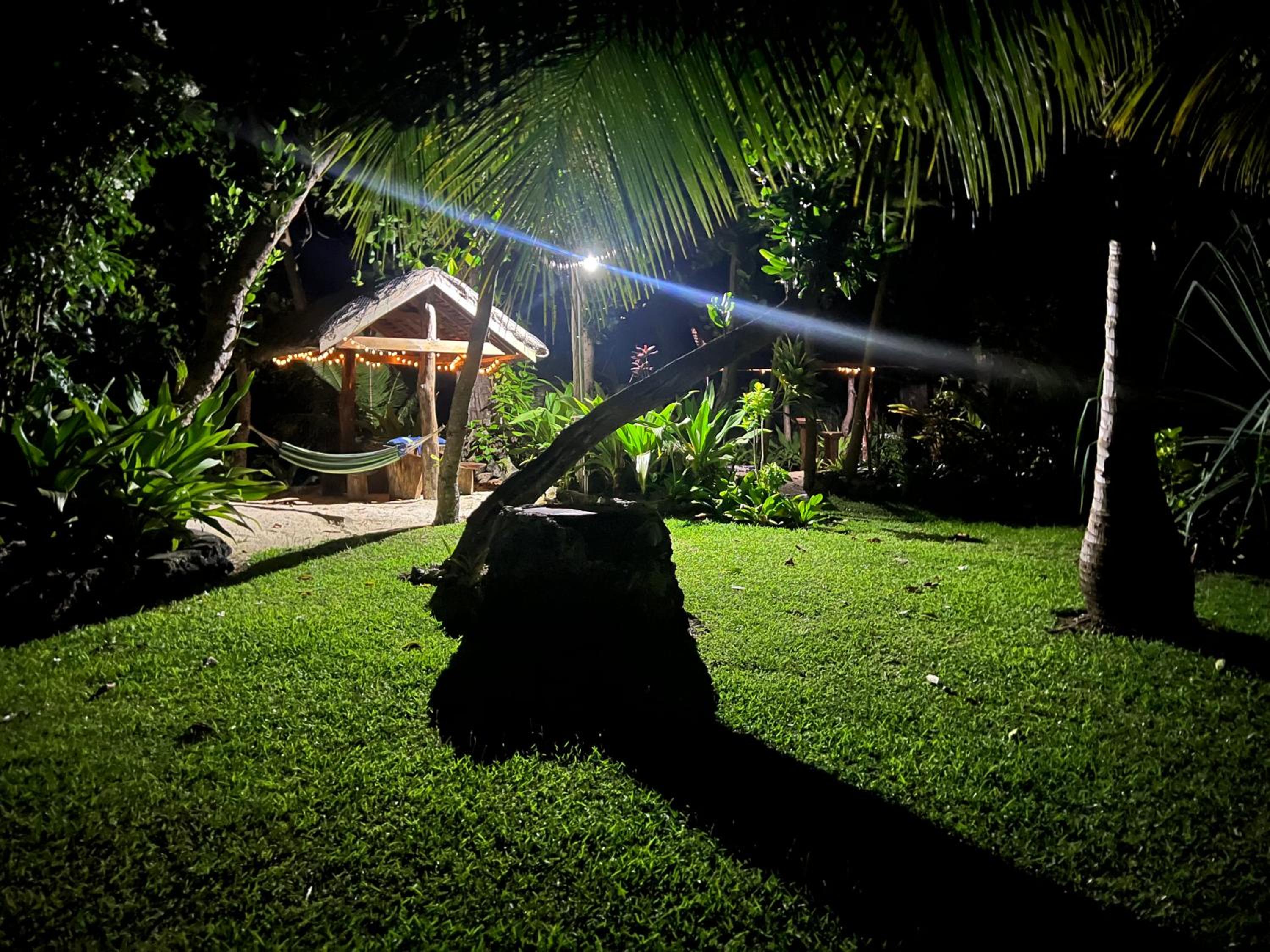 Island View Cottages
