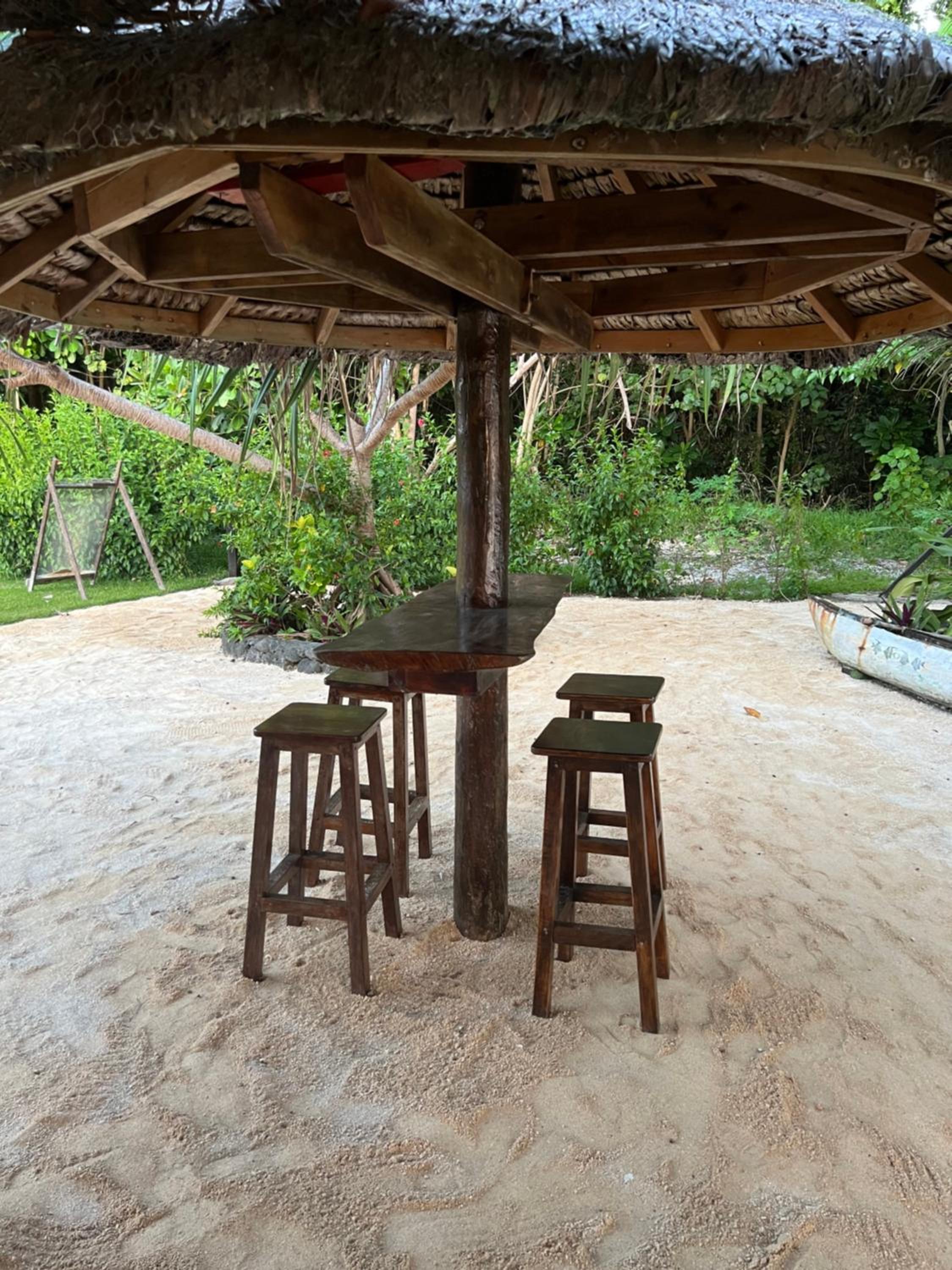 Island View Cottages