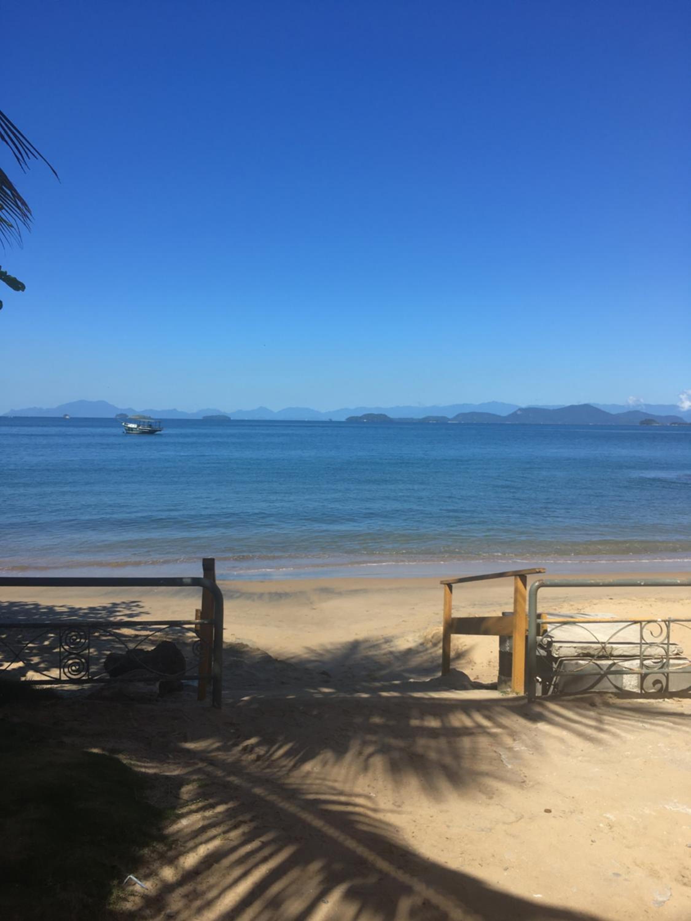 Angra dos Reis - Casa pé na areia na Praia de Fora - Ponta Leste