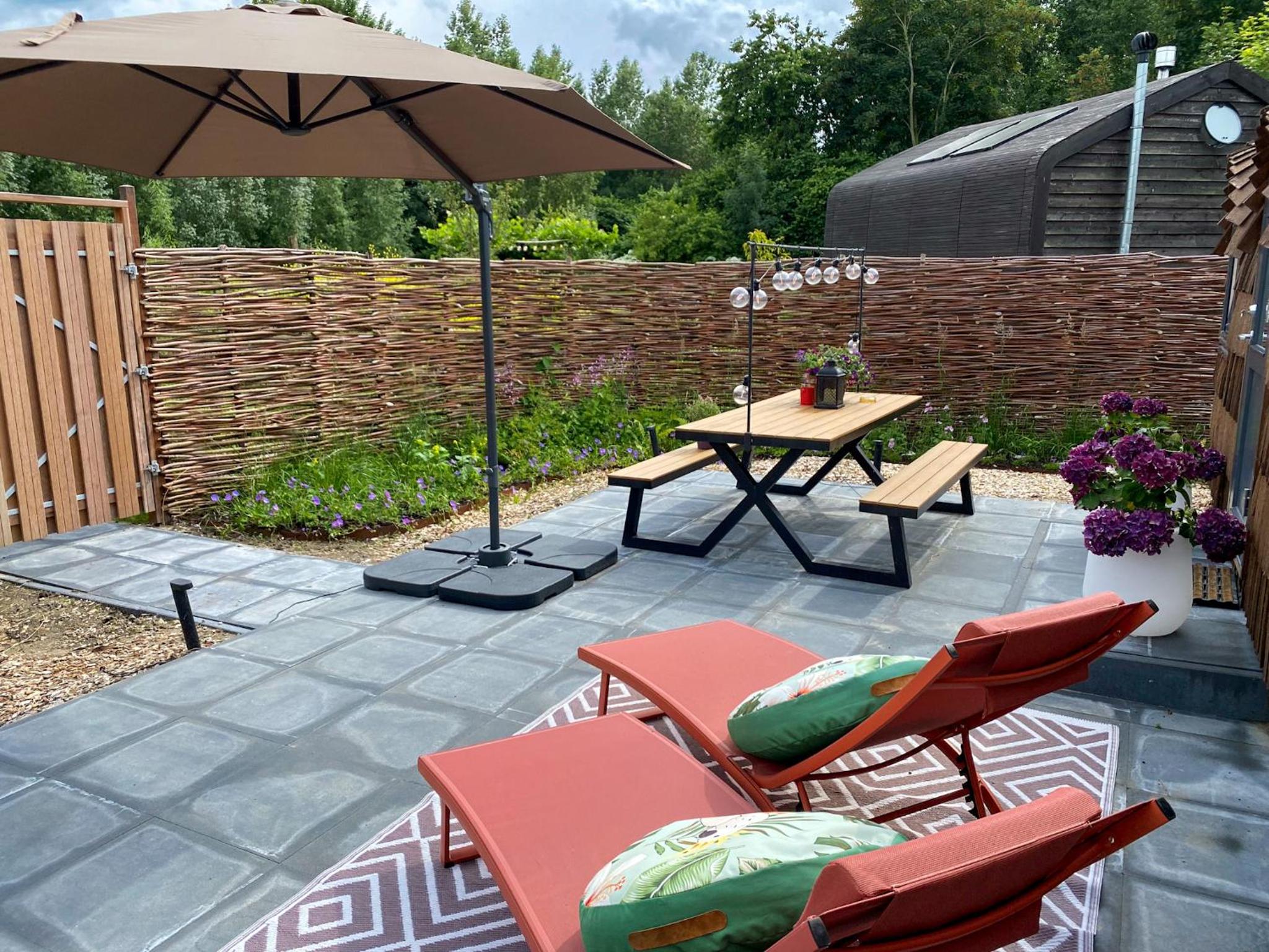 Bed & Wellness Pigs and Pillows with private hottub and sauna and tandembike rental included in price near Amsterdam