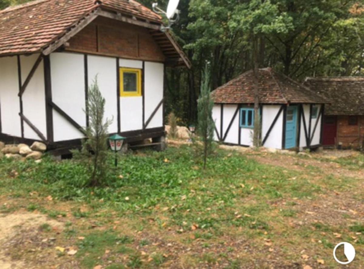 Etno selo odmaraliste Krugerdorf