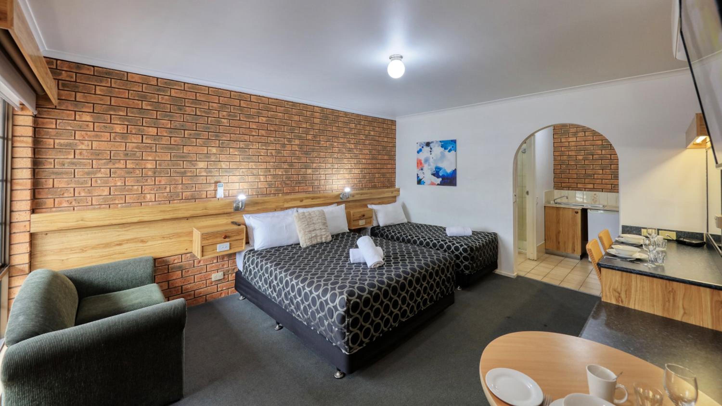 The Cottage Motor Inn Albury CBD