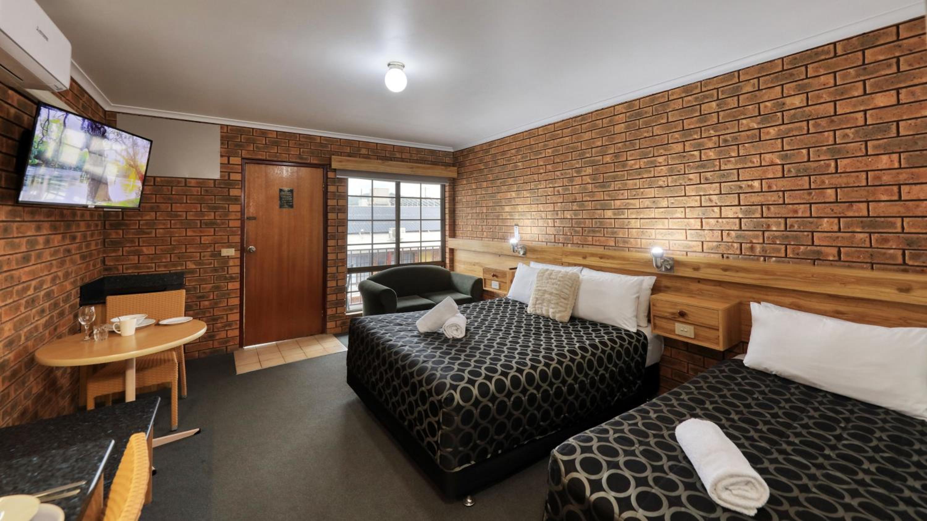The Cottage Motor Inn Albury CBD