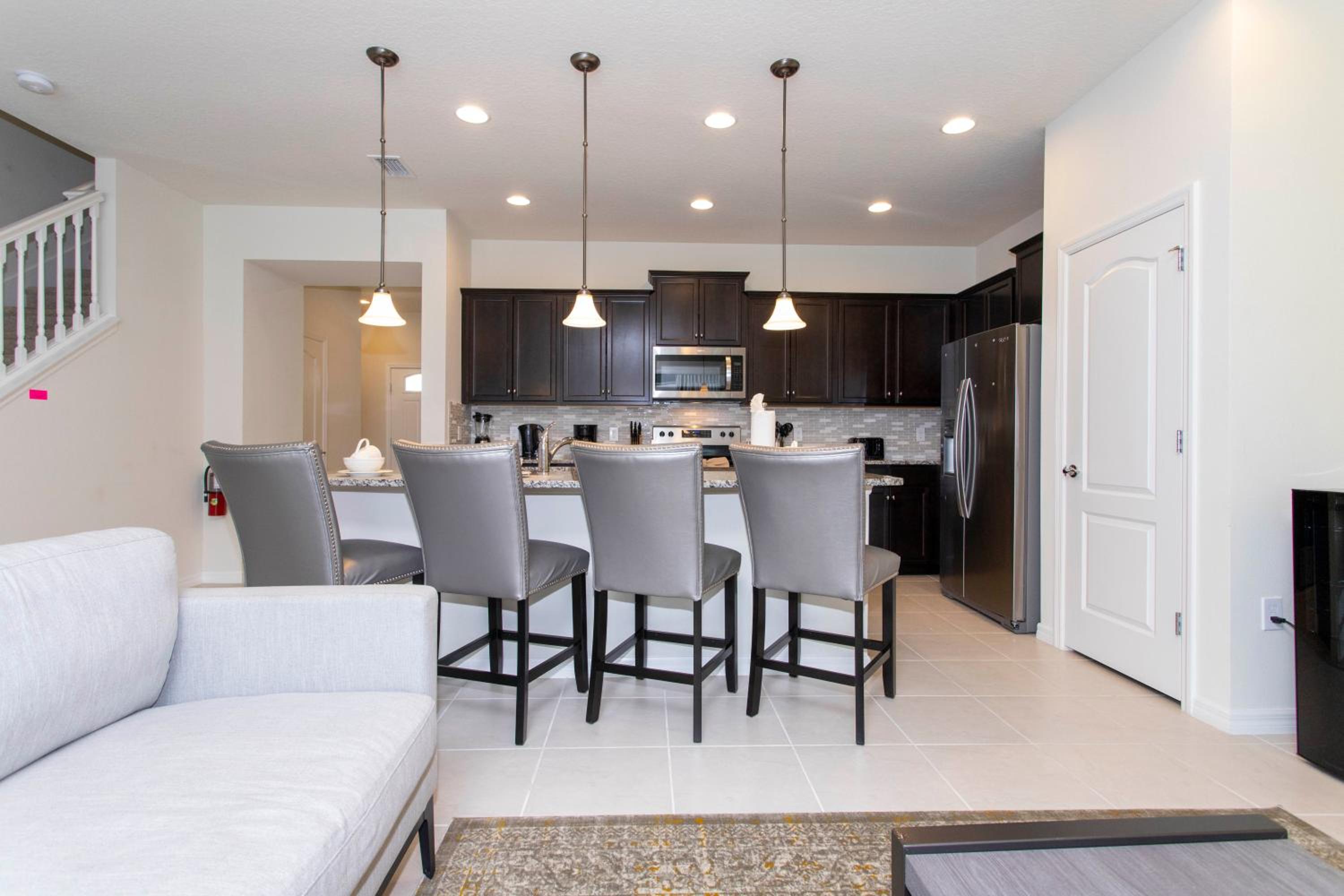 Splendid 5 Bd w/ Pool @ Windsor Westside 8921
