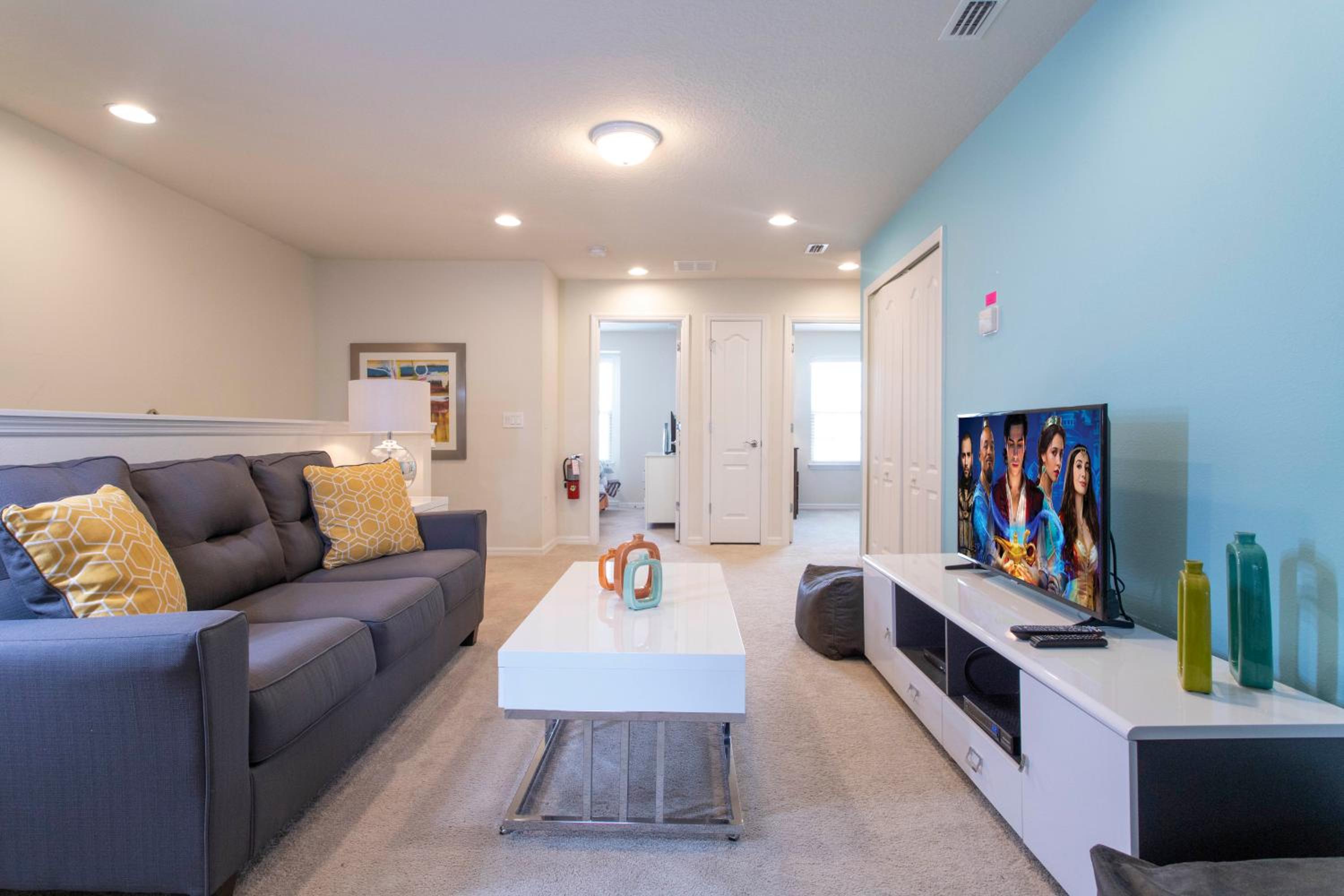 Splendid 5 Bd w/ Pool @ Windsor Westside 8921