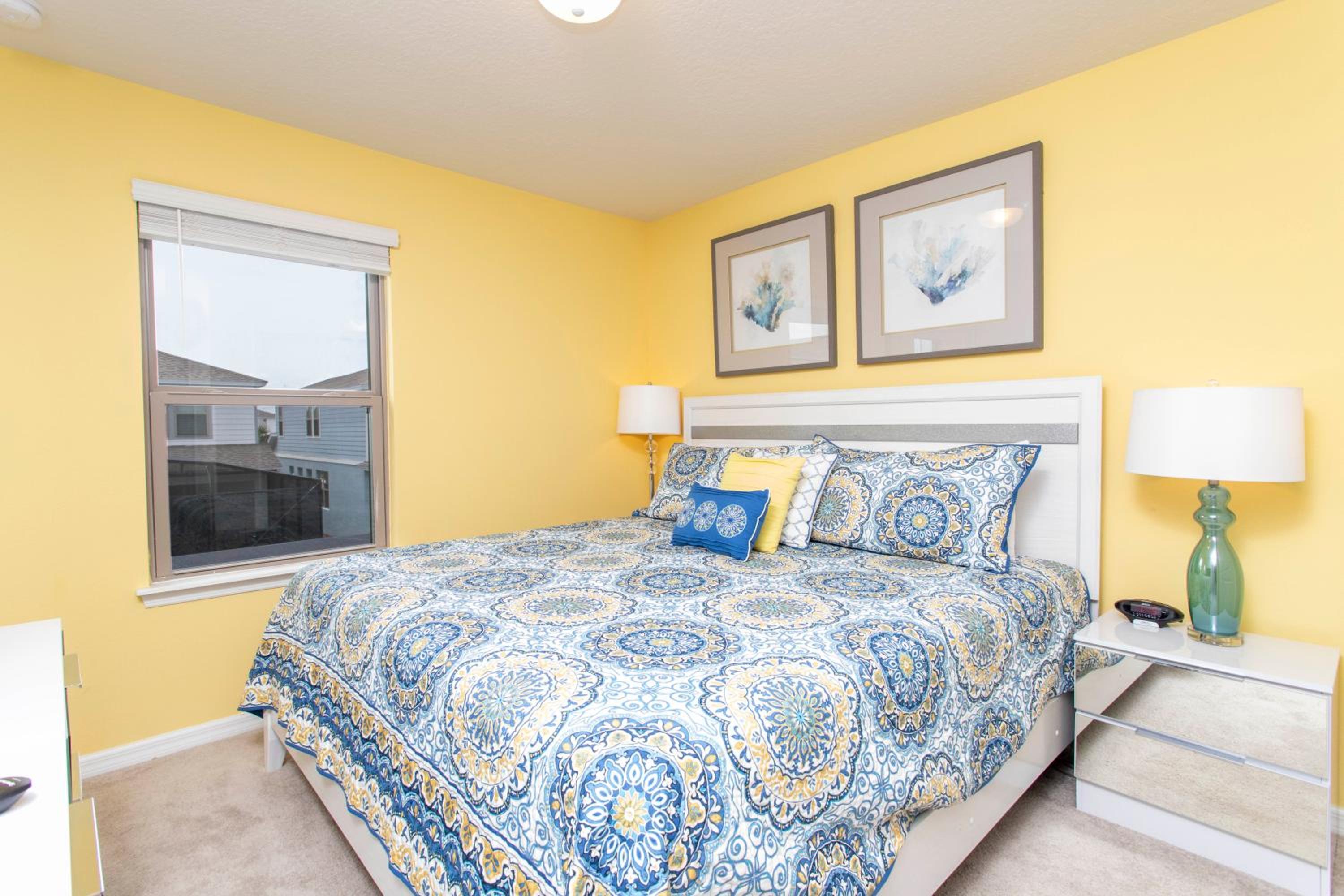 Splendid 5 Bd w/ Pool @ Windsor Westside 8921