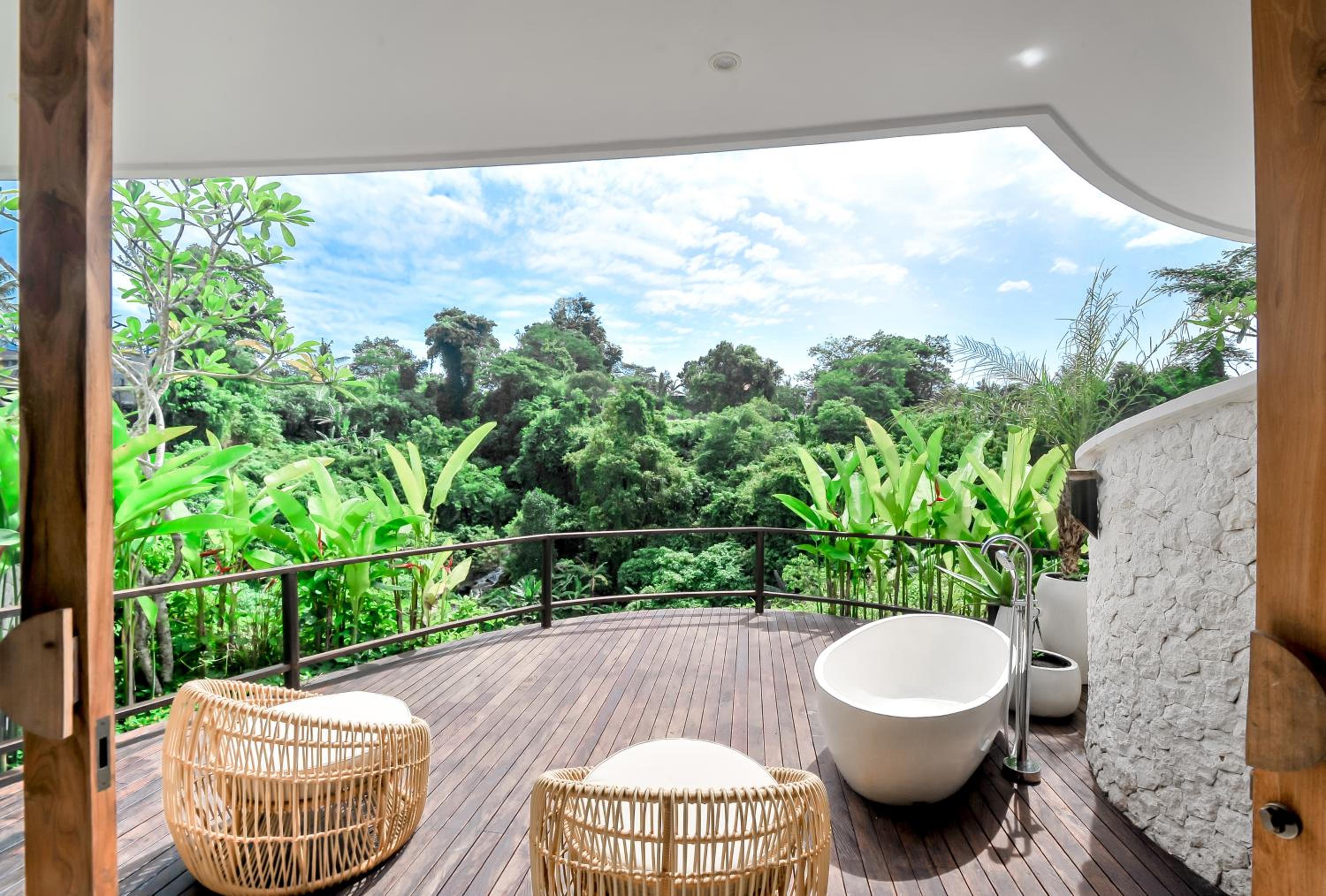 Solana Wellness Retreat view 2