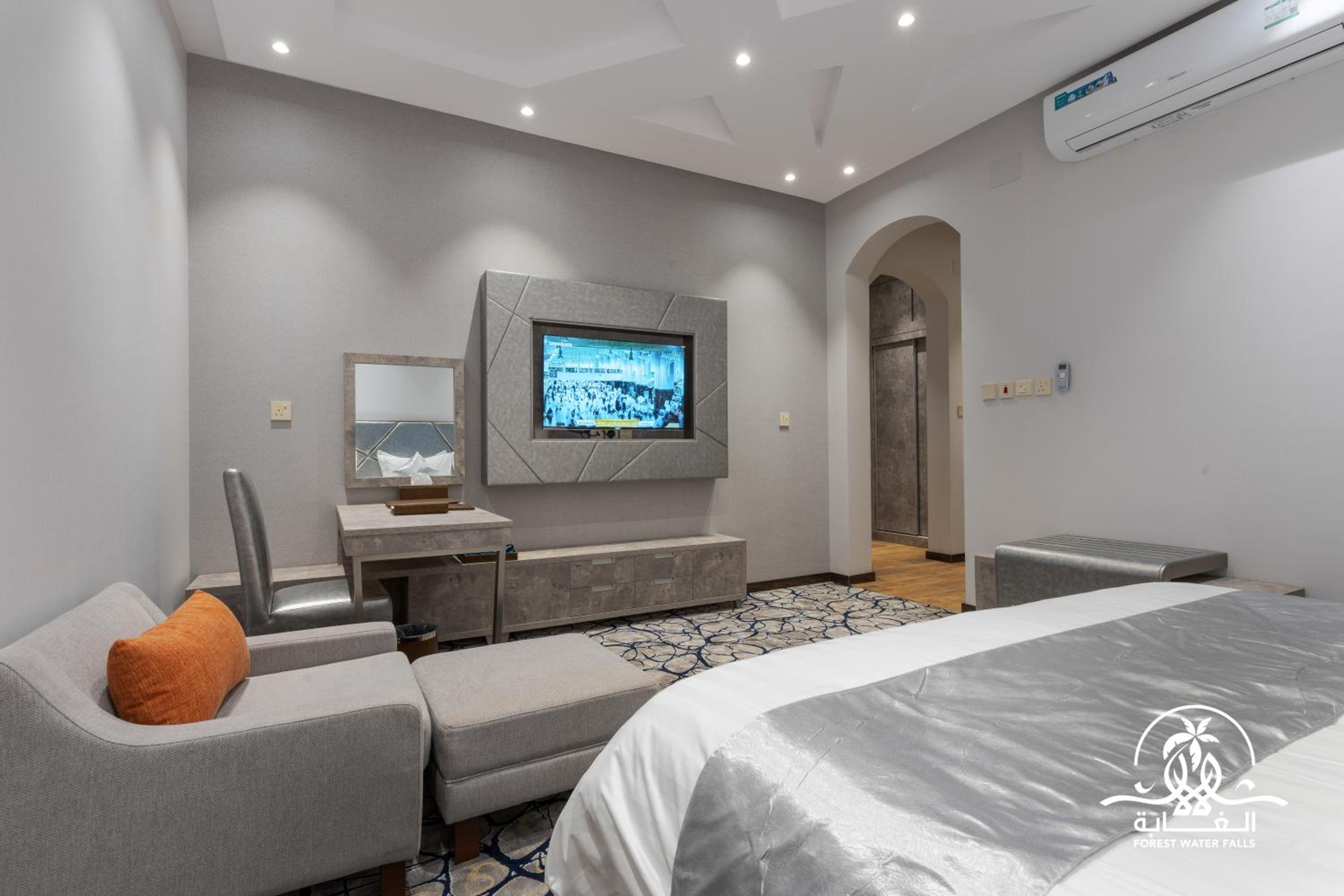 Shalalat Al Ghaba Chalets view 5