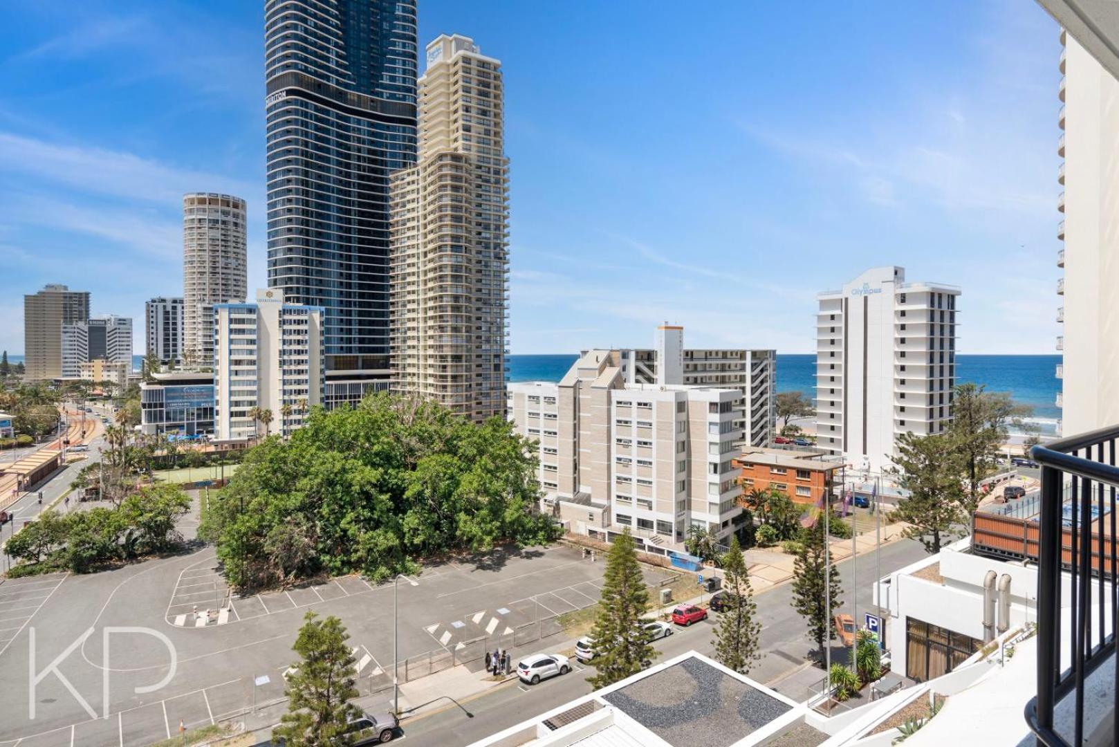 Hotel Apartments on 22 View Avenue, Surfers Paradise