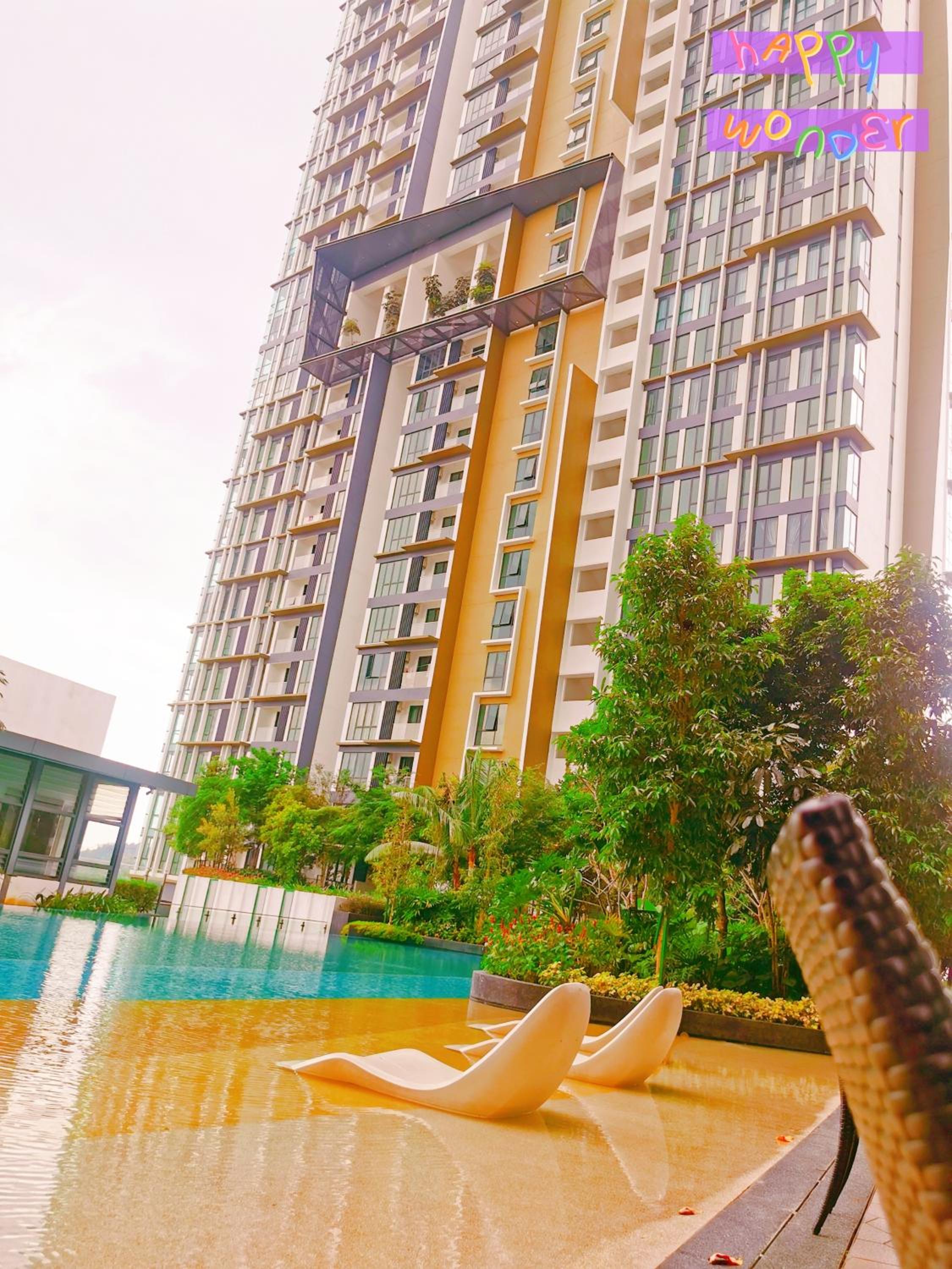 Legoland-Joyful Hero 3BR-10-12pax Near Ecobotanic Nice Pool city view photo 7
