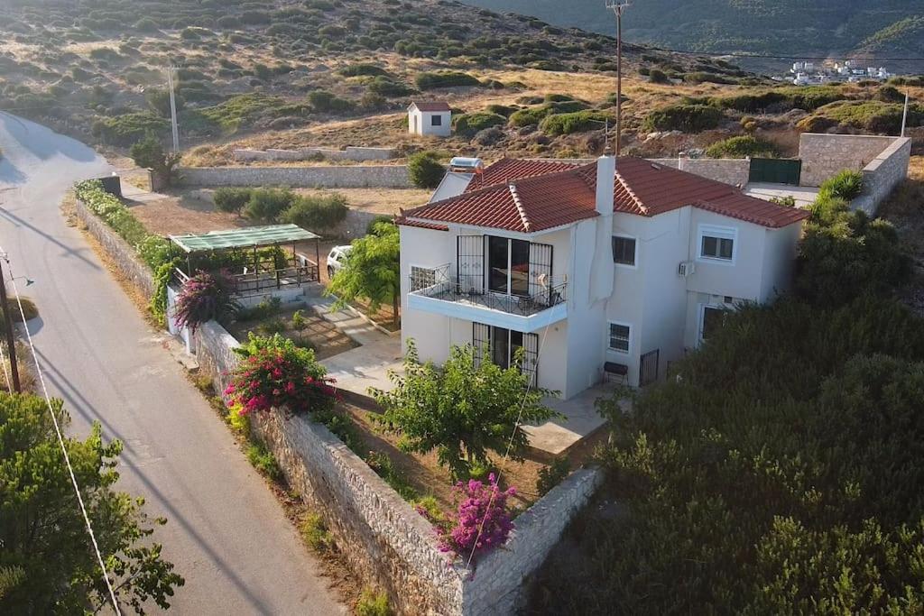 Villa Anemos