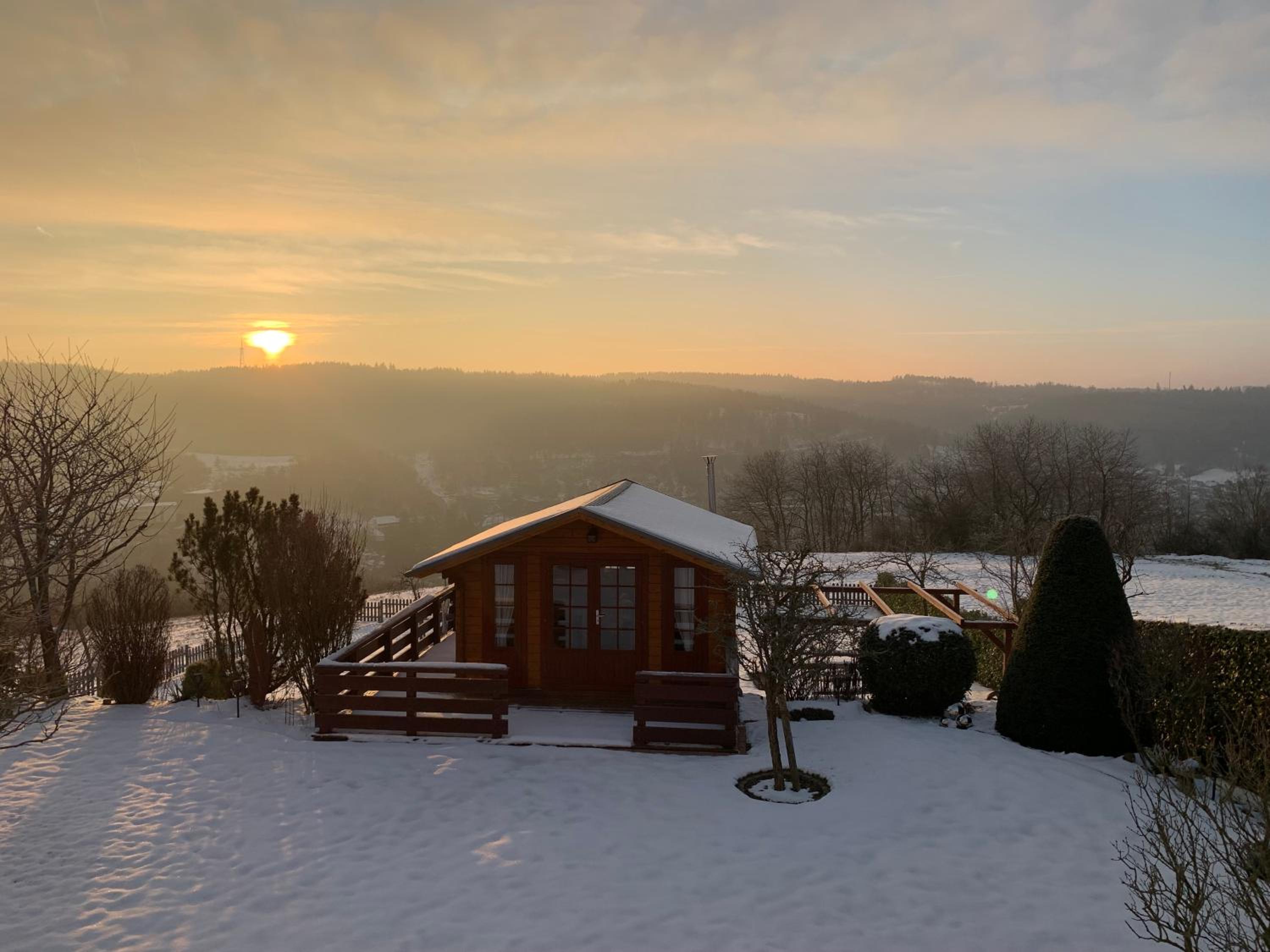 Ferienwohnung Eifelbergblick mit Garten, Schleiden, Wandern in the Eifel National Park, nähe Rursee