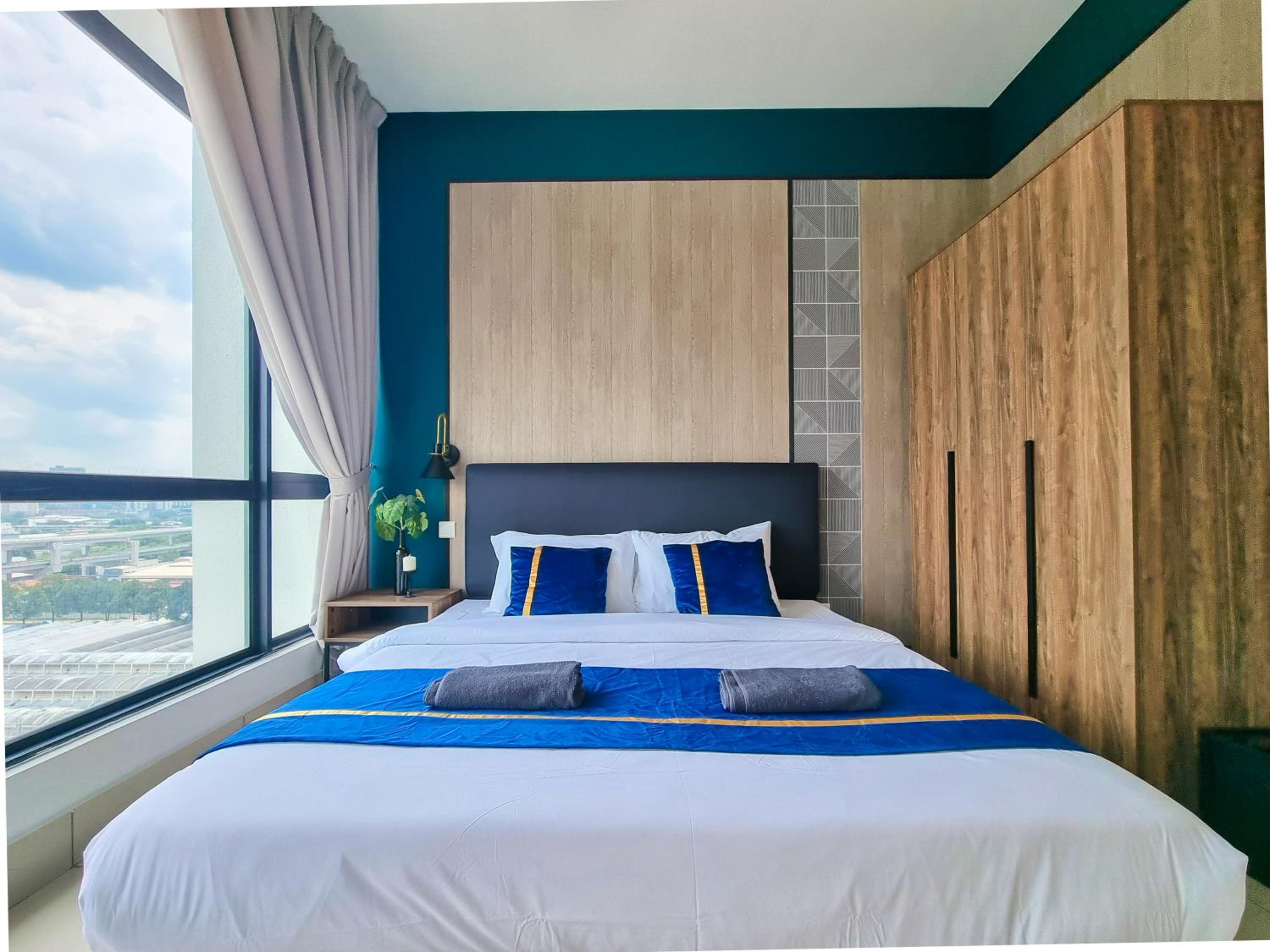 KL One Residence by Nest Home [Infinity Pool & KL Skyline]