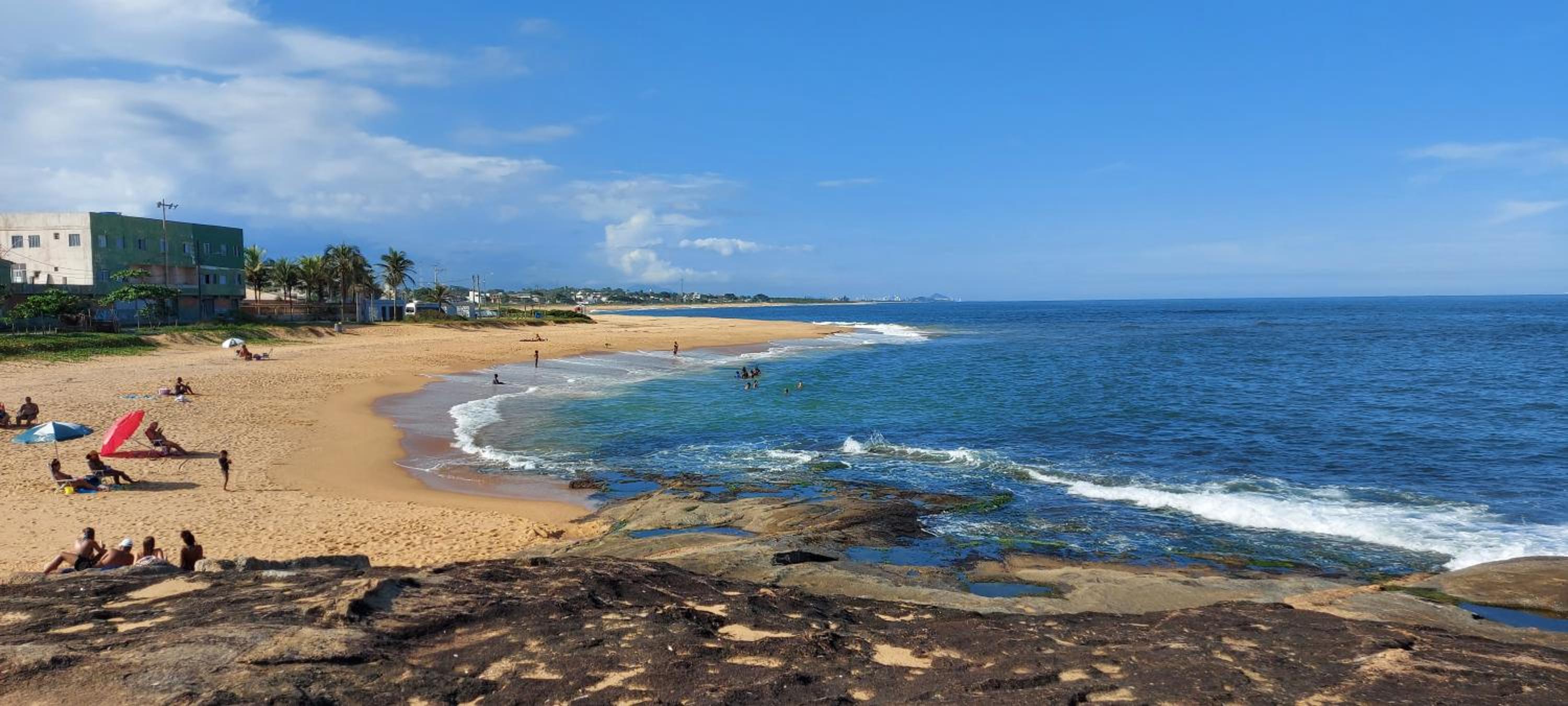 Apartamento Praia Ponta da Fruta para até 4 pessoas 203